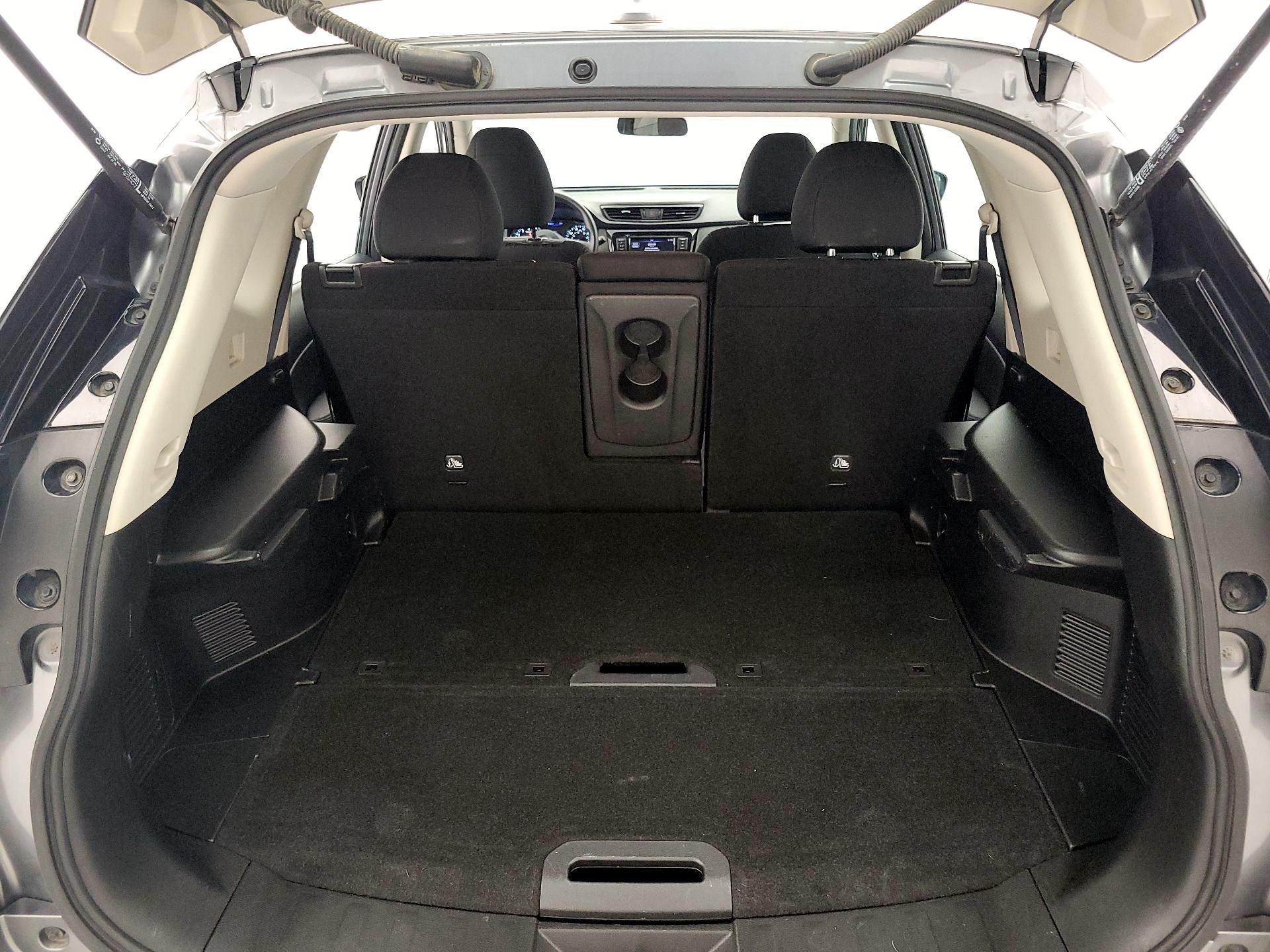 Thumbnail: 2018 Nissan Rogue - 20