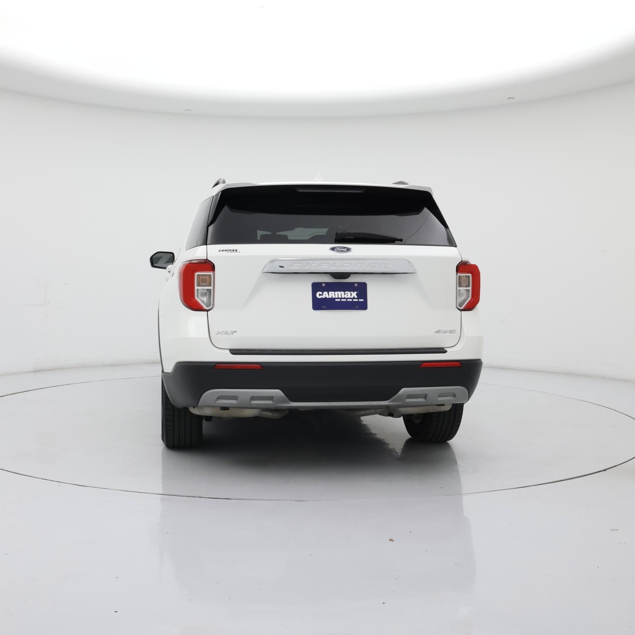 Thumbnail: 2022 Ford Explorer - 6