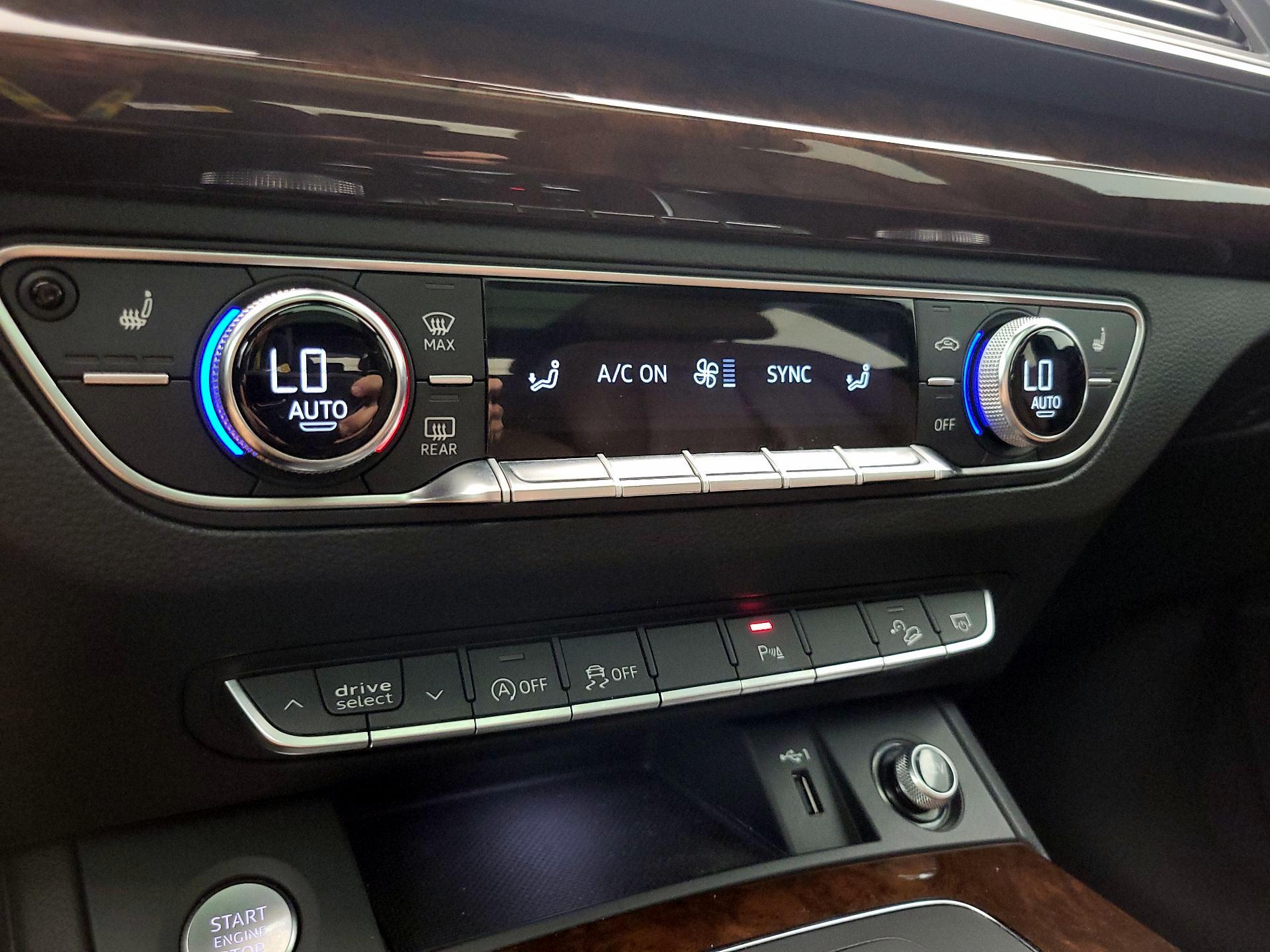 Thumbnail: 2020 Audi Q5 - 16