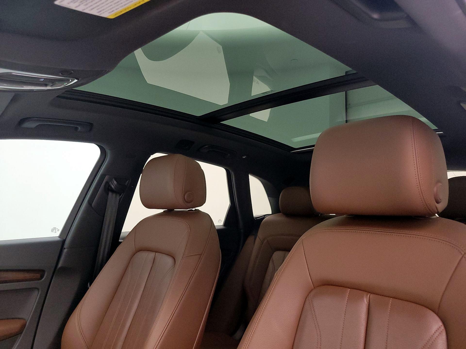 Thumbnail: 2020 Audi Q5 - 19