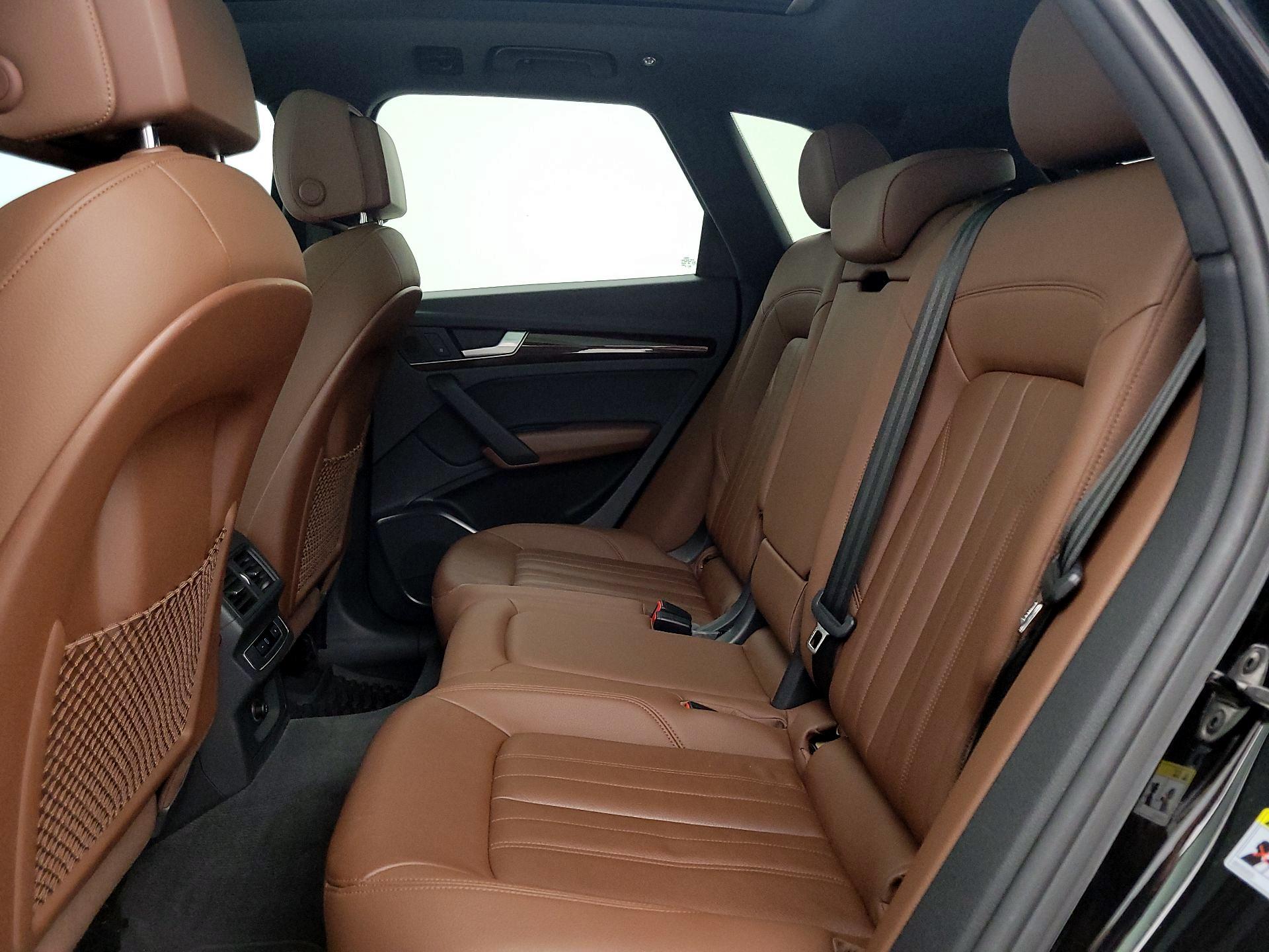 Thumbnail: 2020 Audi Q5 - 20