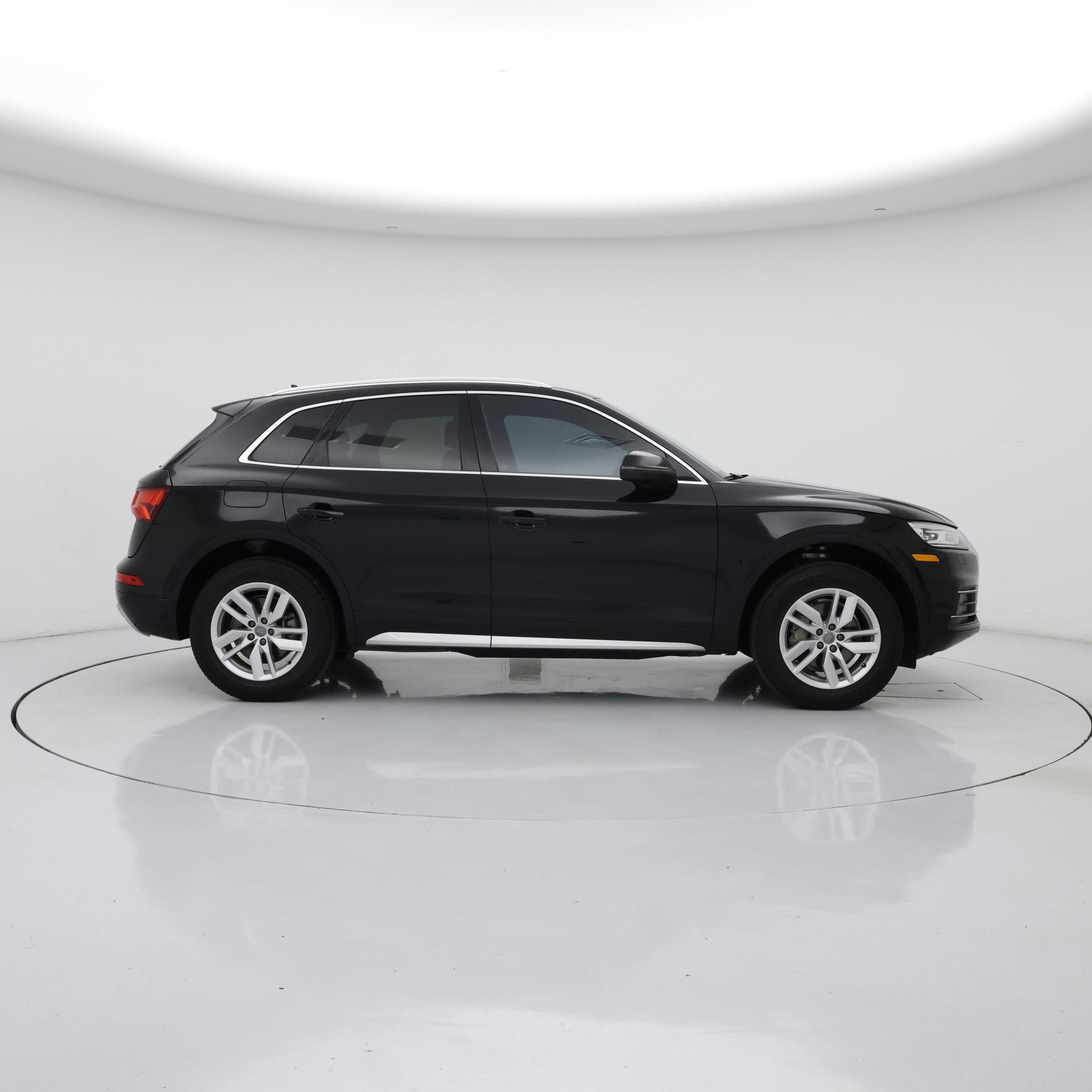 Thumbnail: 2020 Audi Q5 - 7