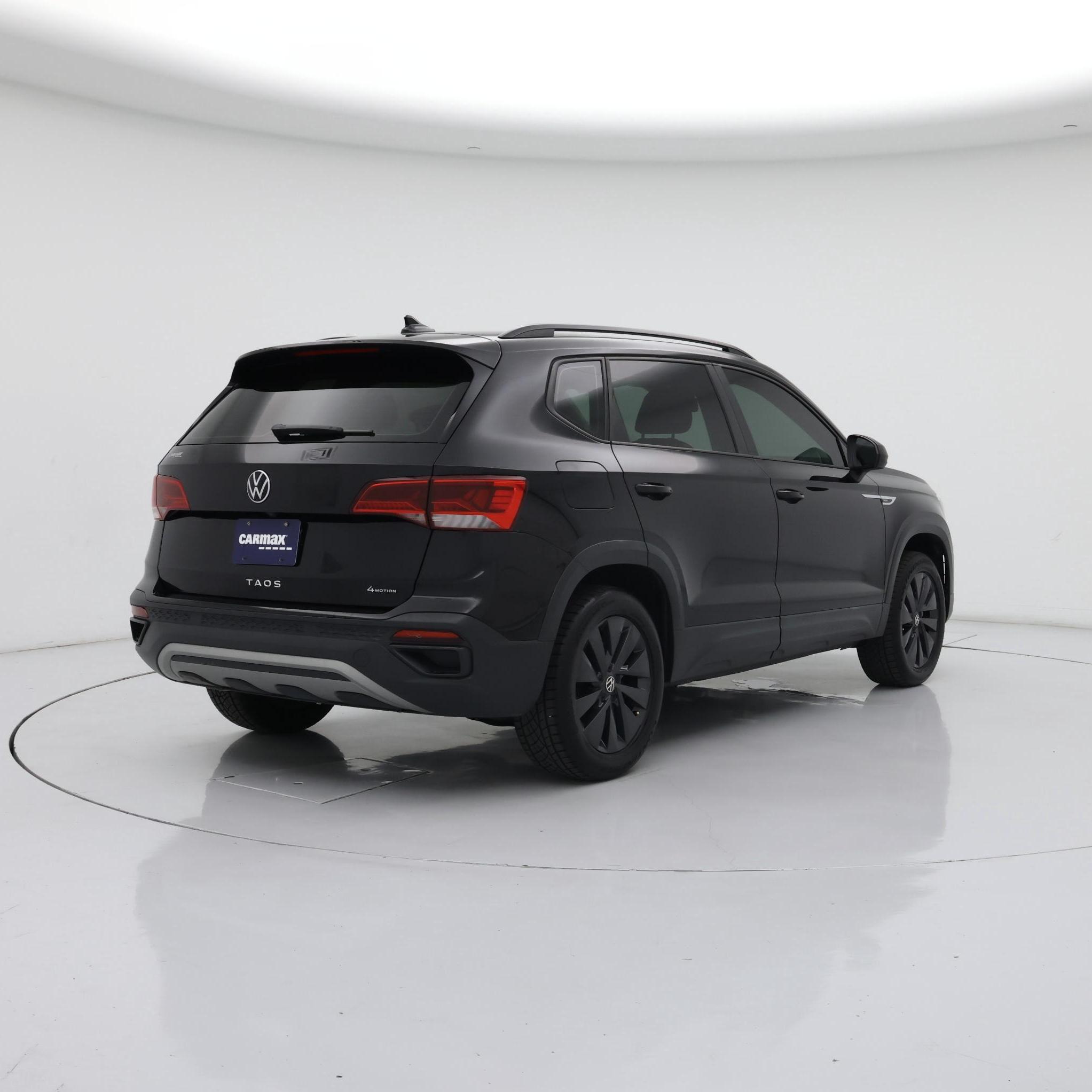 Thumbnail: 2022 Volkswagen Taos - 8