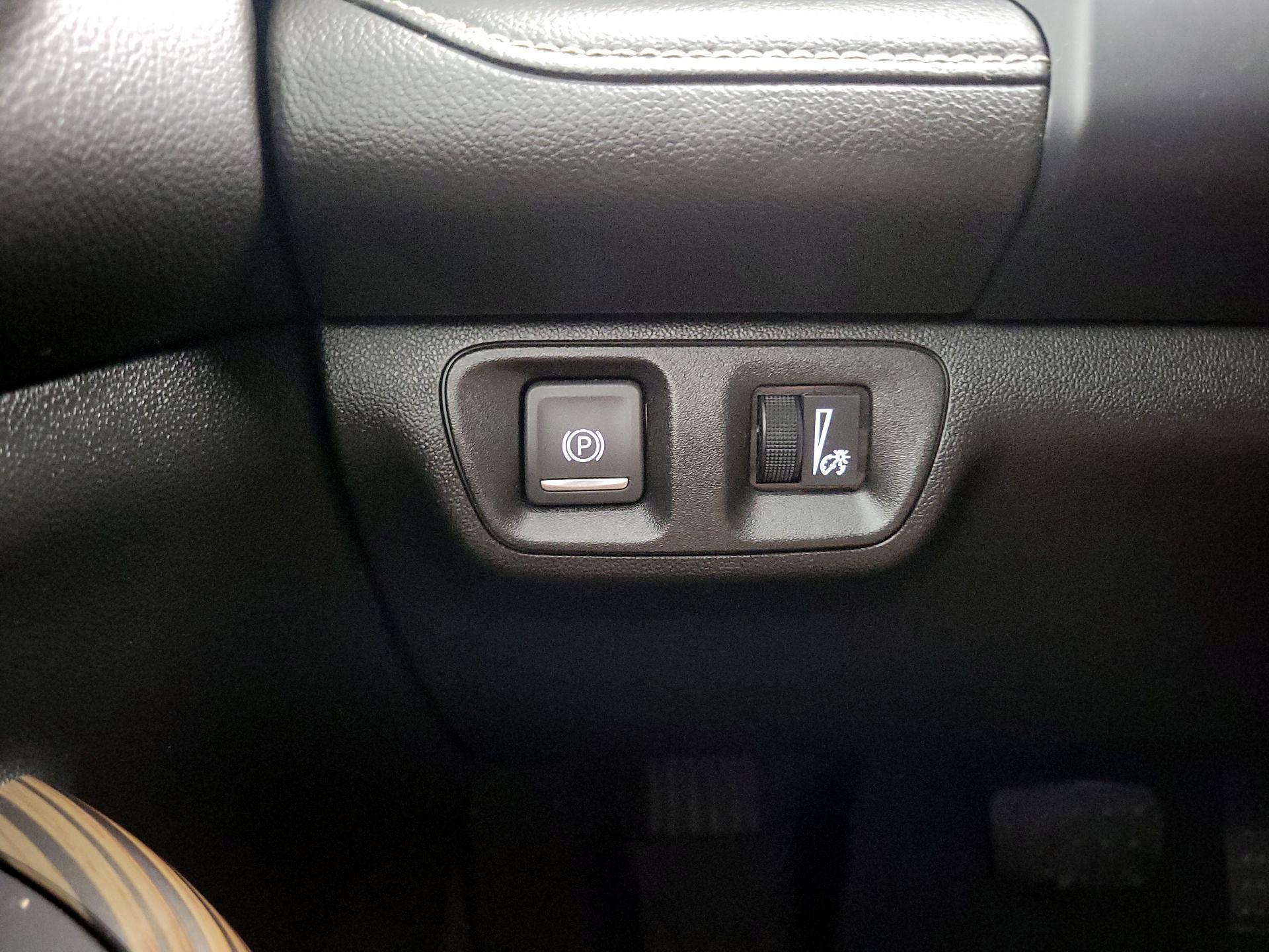 Thumbnail: 2021 GMC Acadia - 13