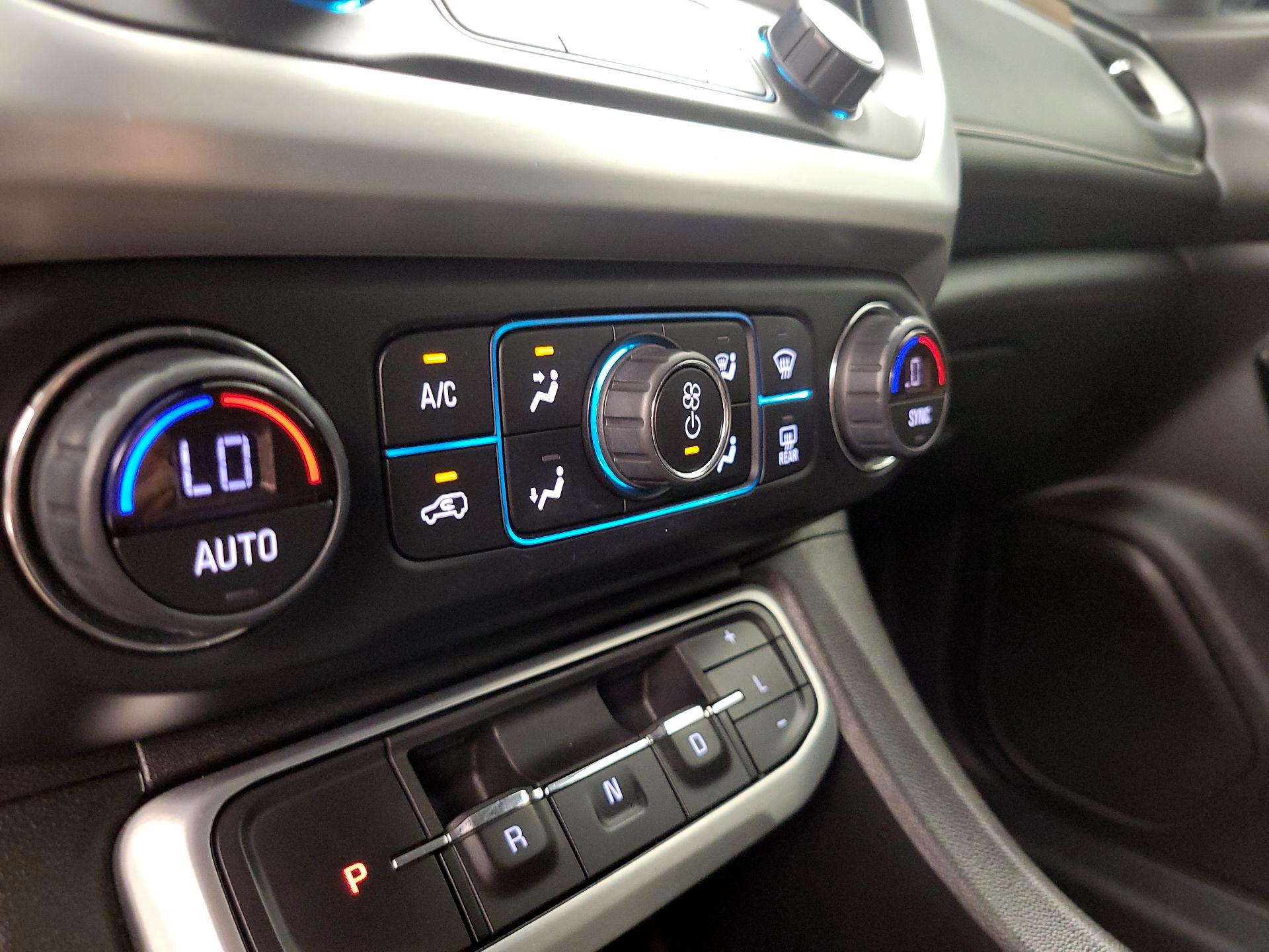 Thumbnail: 2021 GMC Acadia - 16