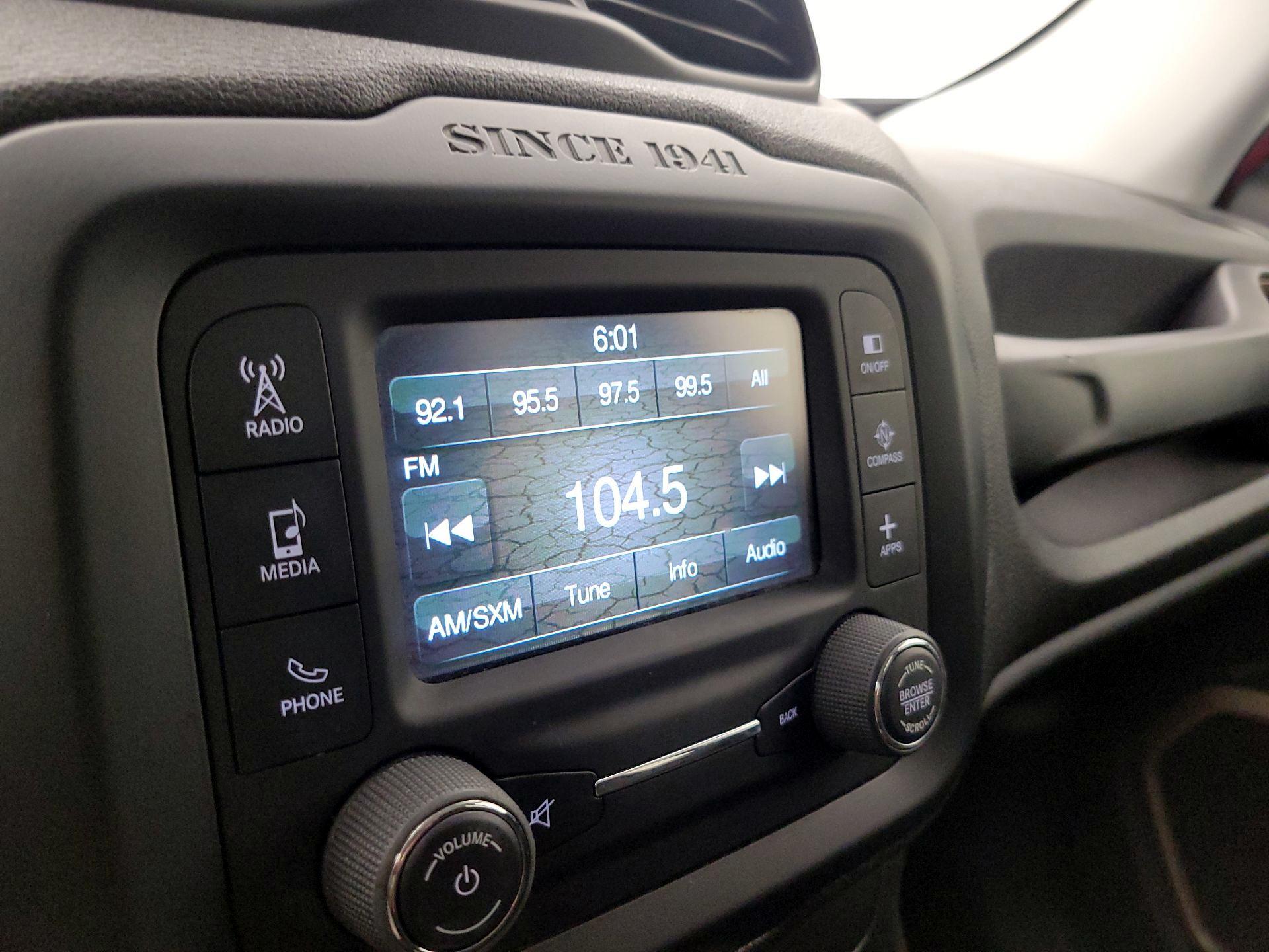 Thumbnail: 2016 Jeep Renegade - 16