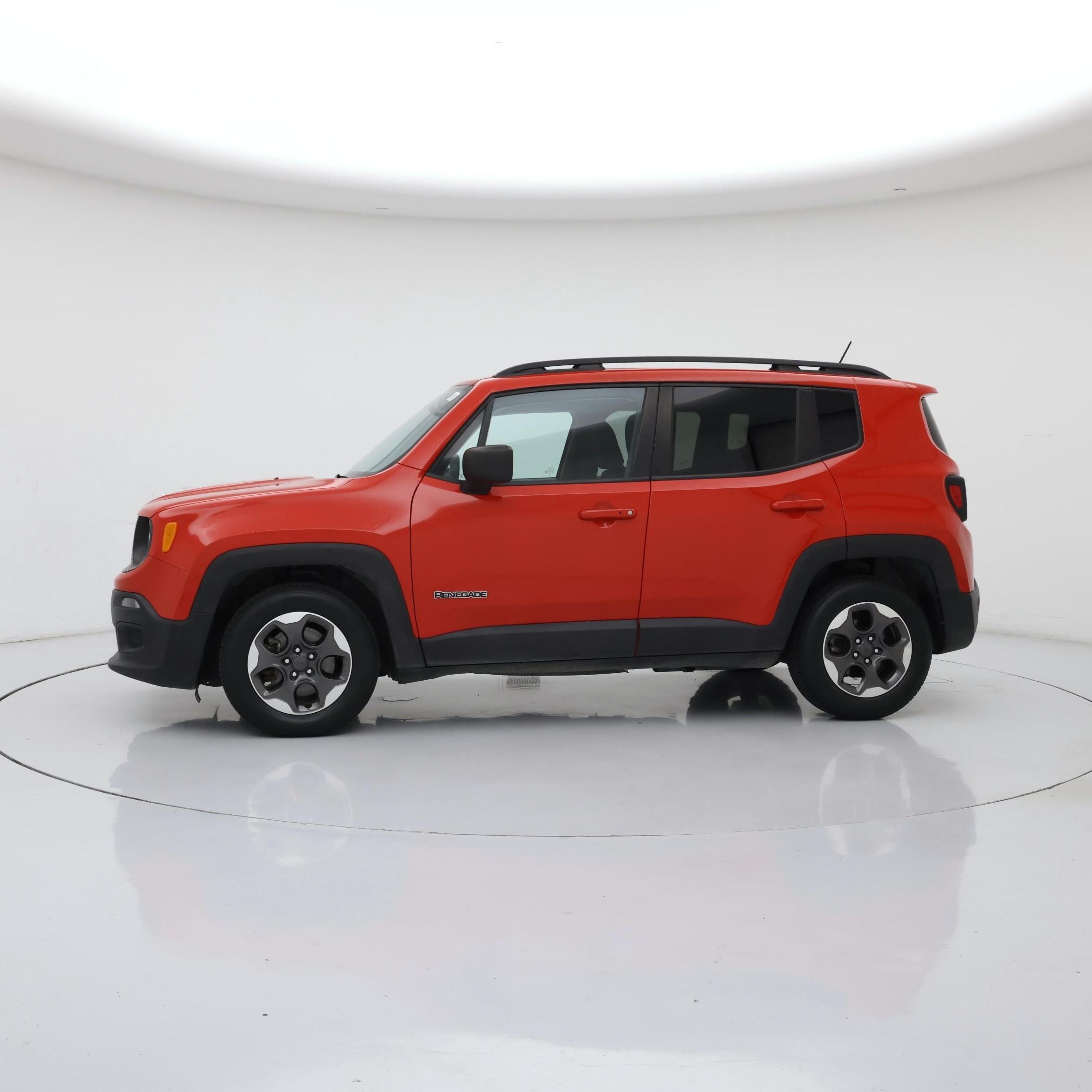 Thumbnail: 2016 Jeep Renegade - 3