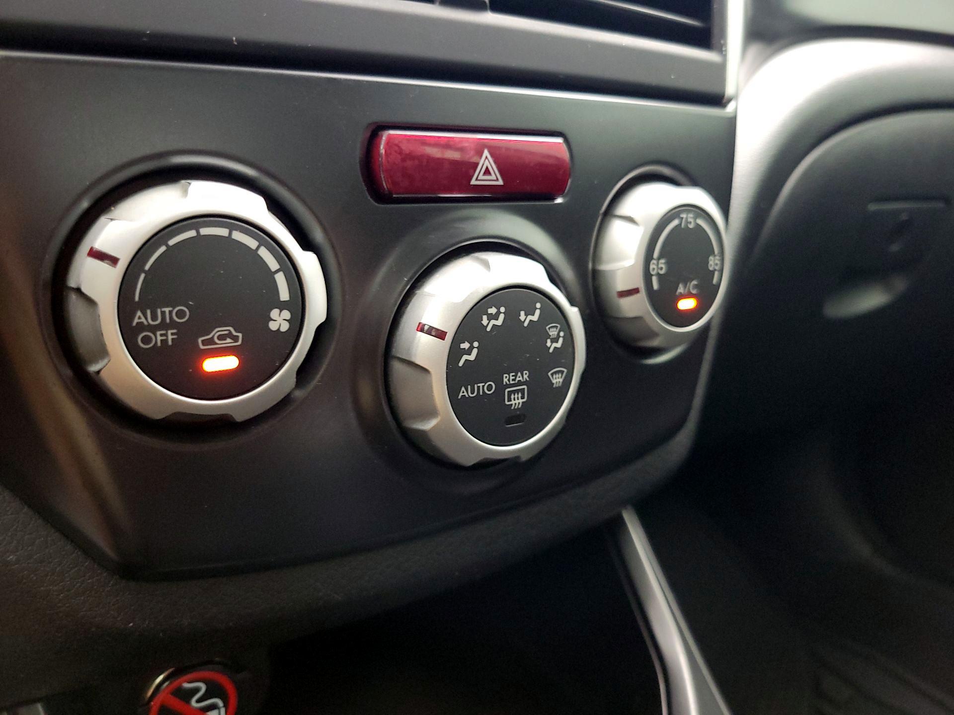 Thumbnail: 2014 Subaru Impreza - 15