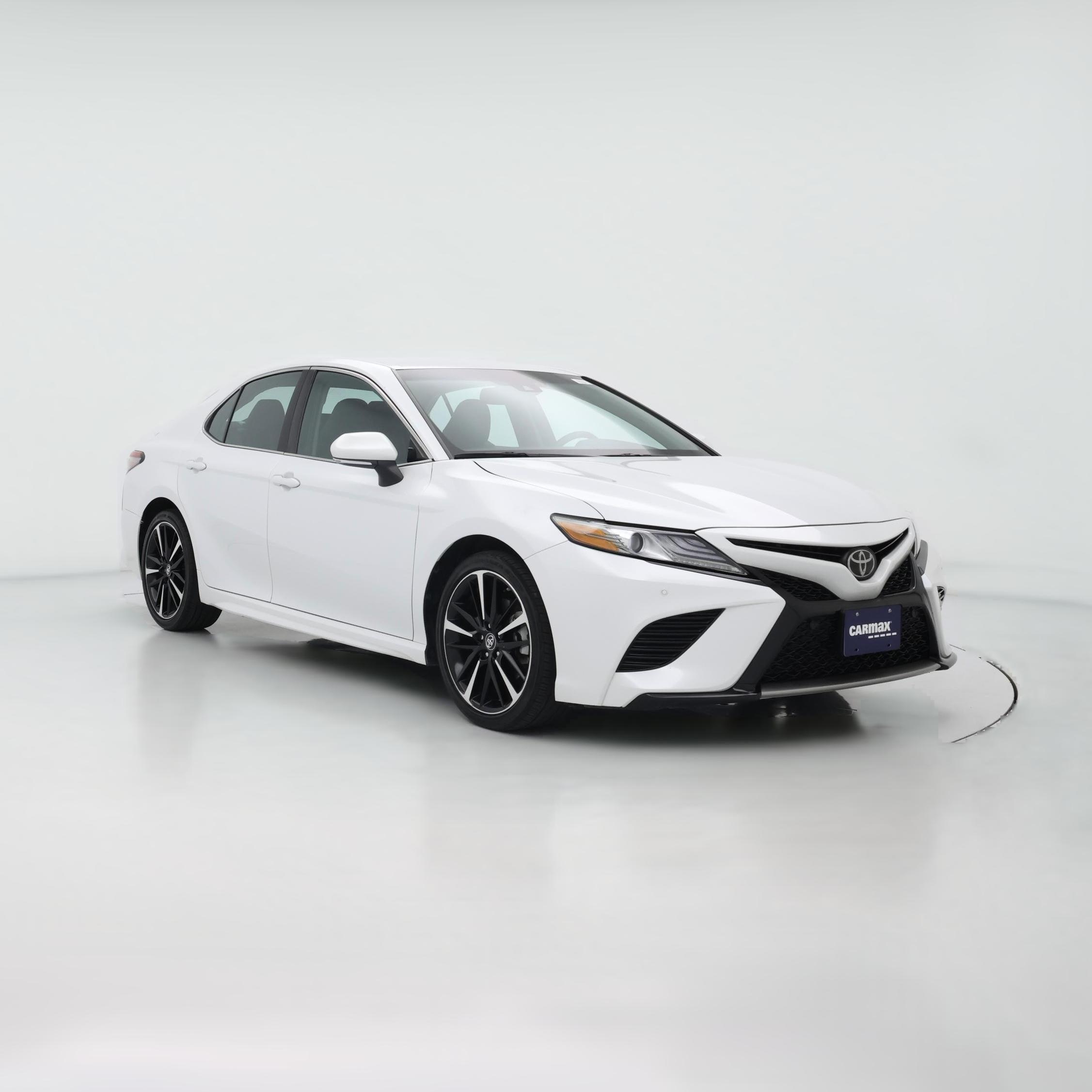 Thumbnail: 2018 Toyota Camry - 1