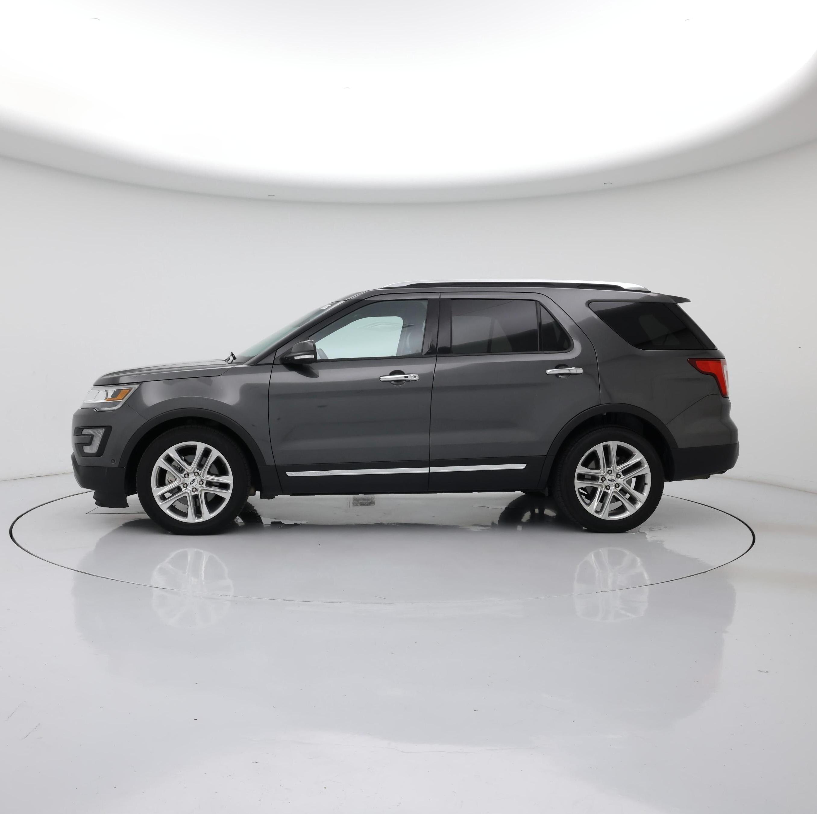 Thumbnail: 2017 Ford Explorer - 3