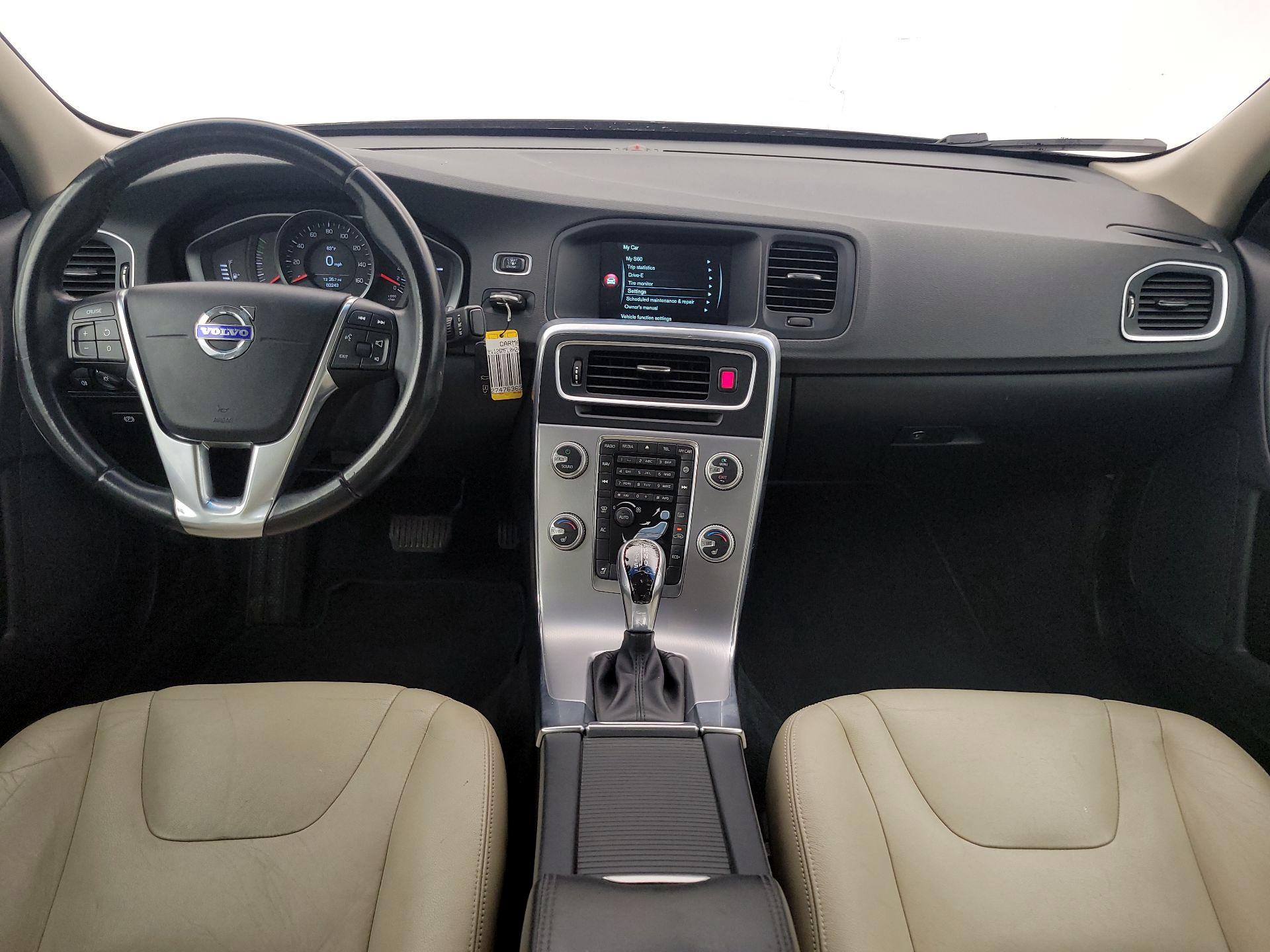 Thumbnail: 2017 Volvo S60 - 9