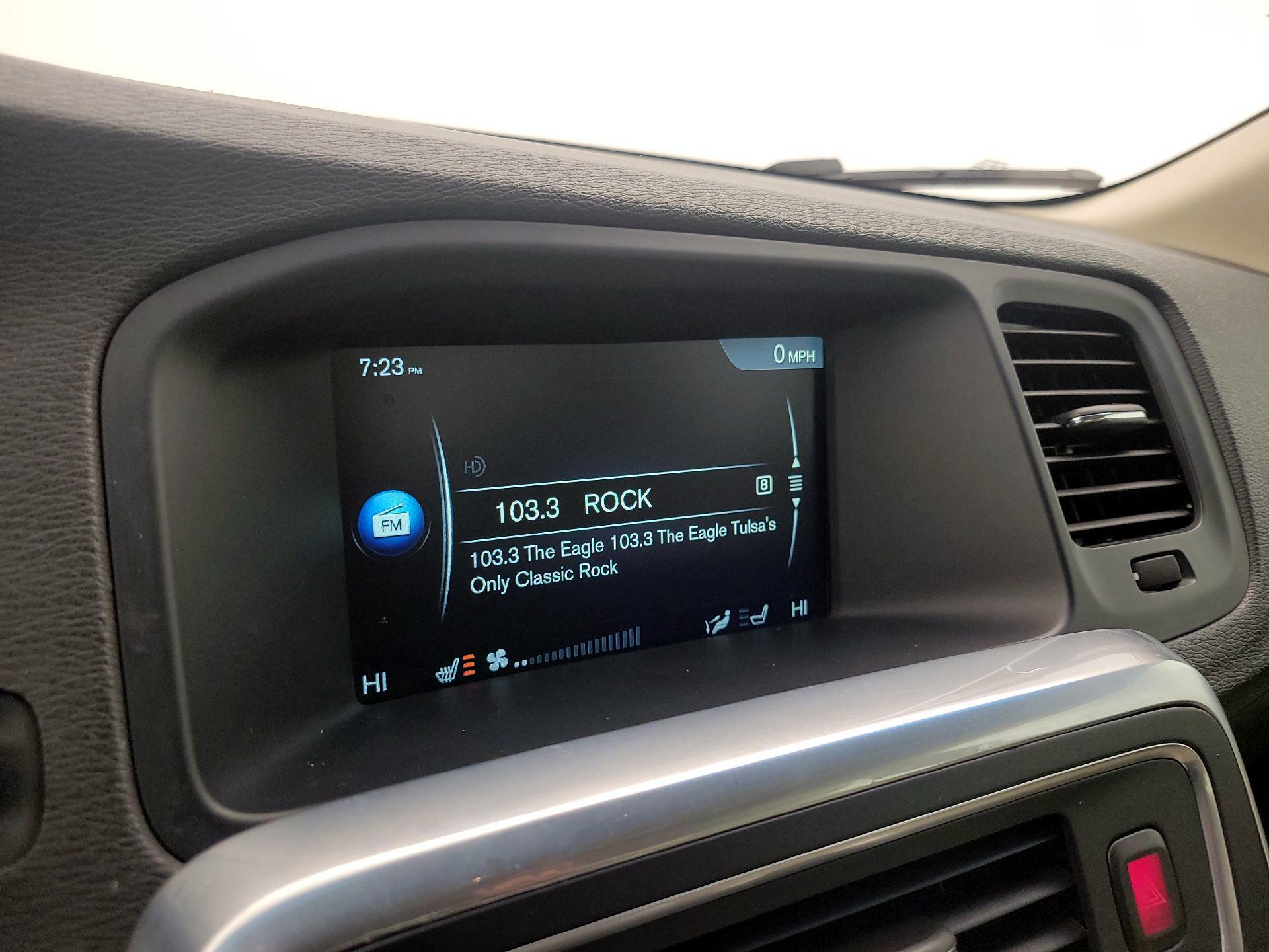 Thumbnail: 2017 Volvo S60 - 14