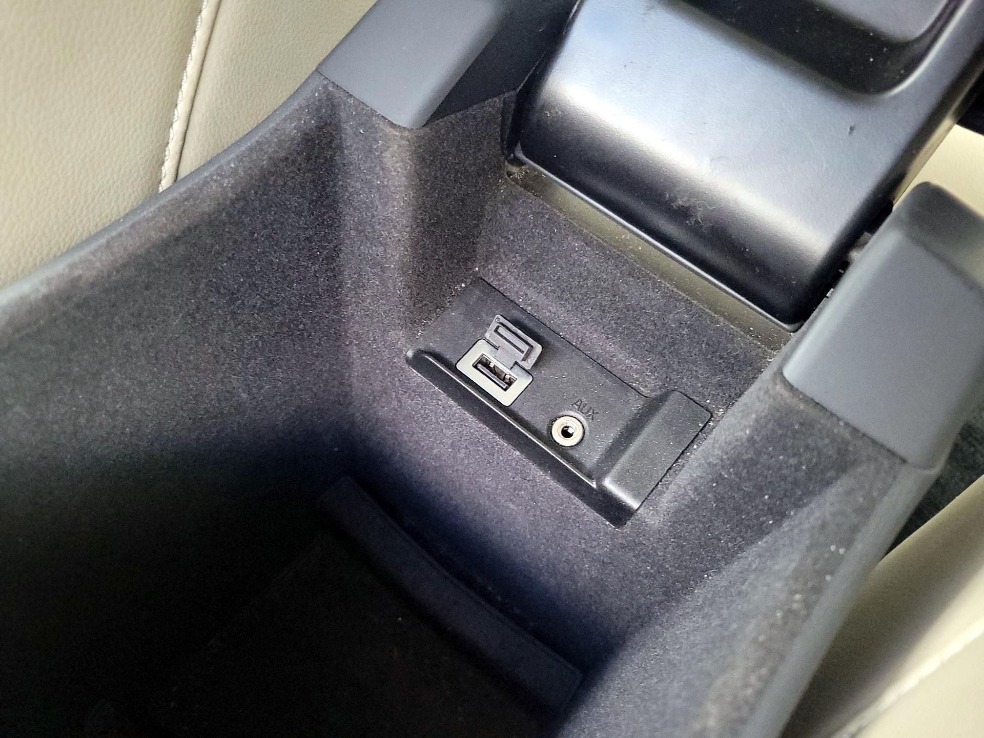 Thumbnail: 2017 Volvo S60 - 17