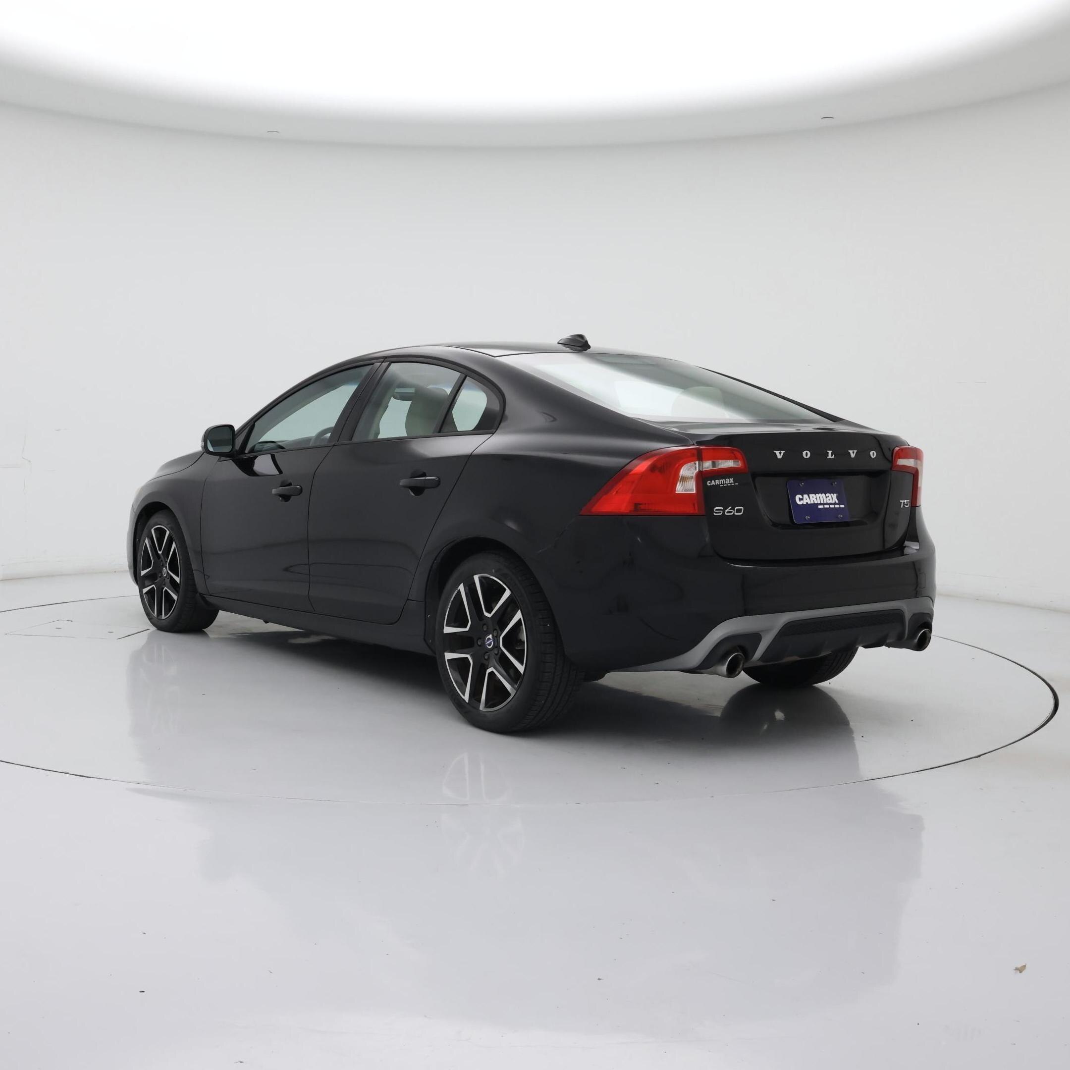 Thumbnail: 2017 Volvo S60 - 2