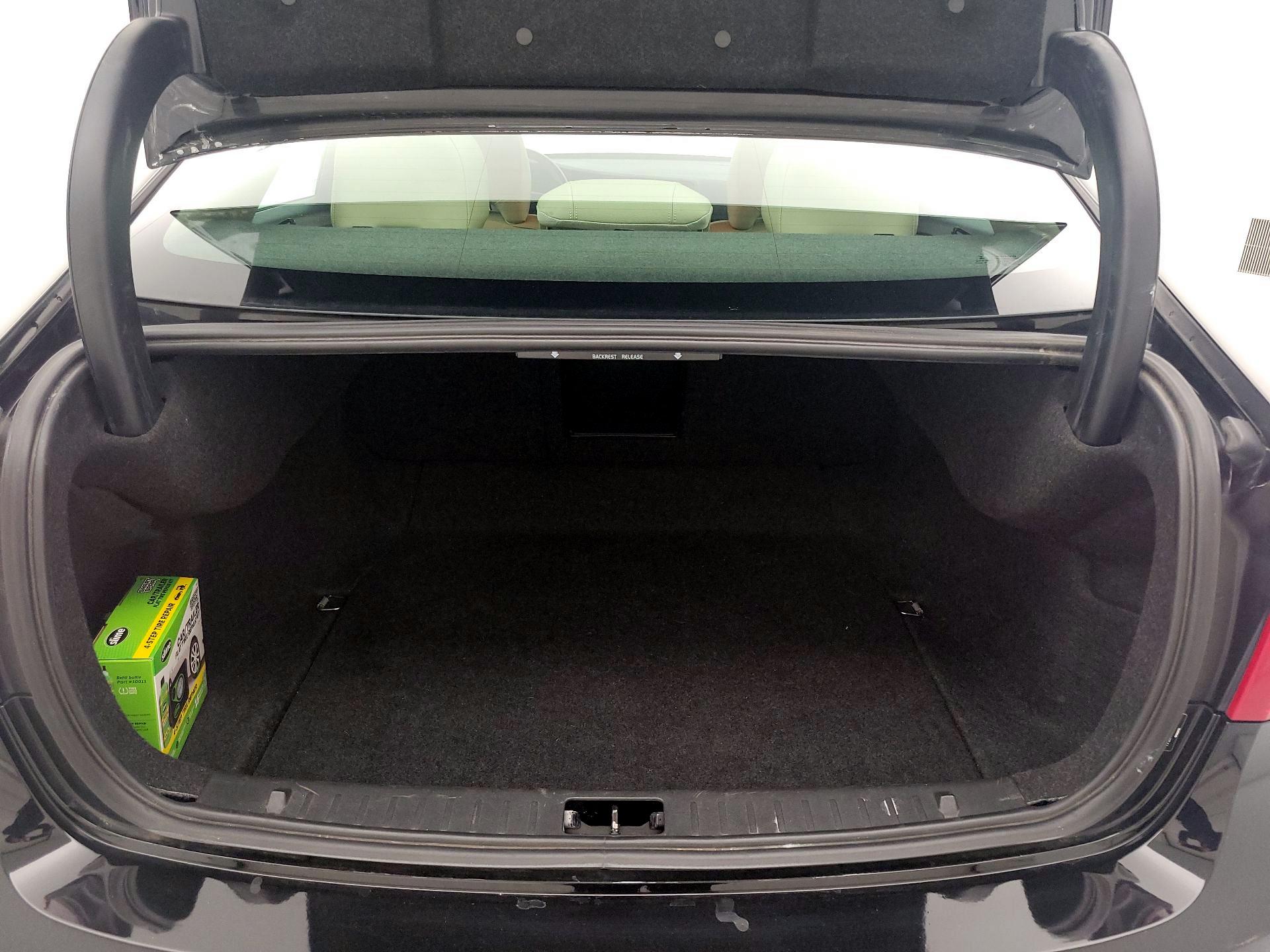 Thumbnail: 2017 Volvo S60 - 20