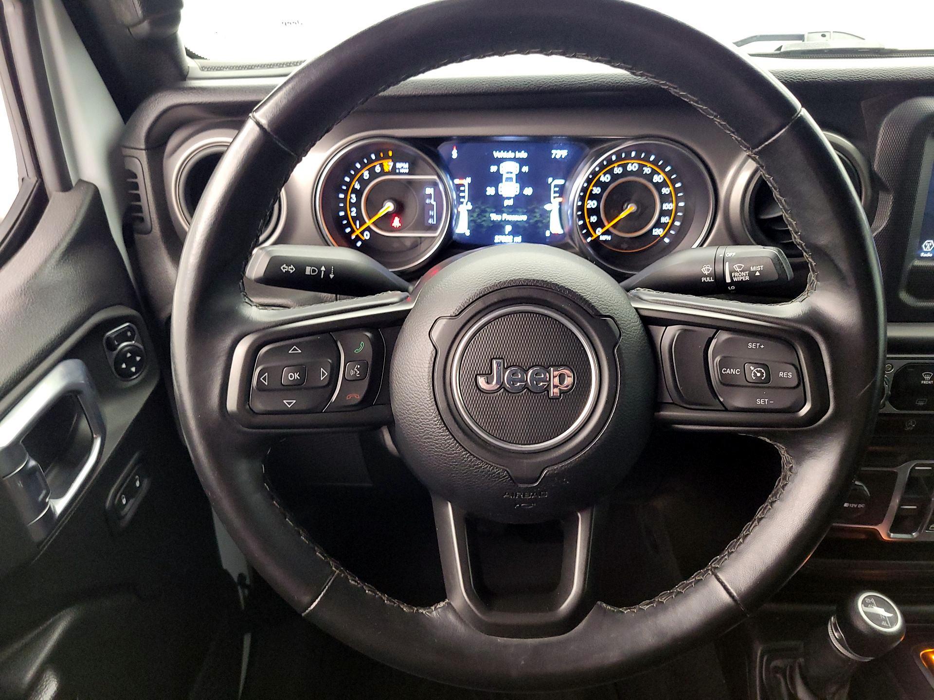 Thumbnail: 2021 Jeep Gladiator - 10