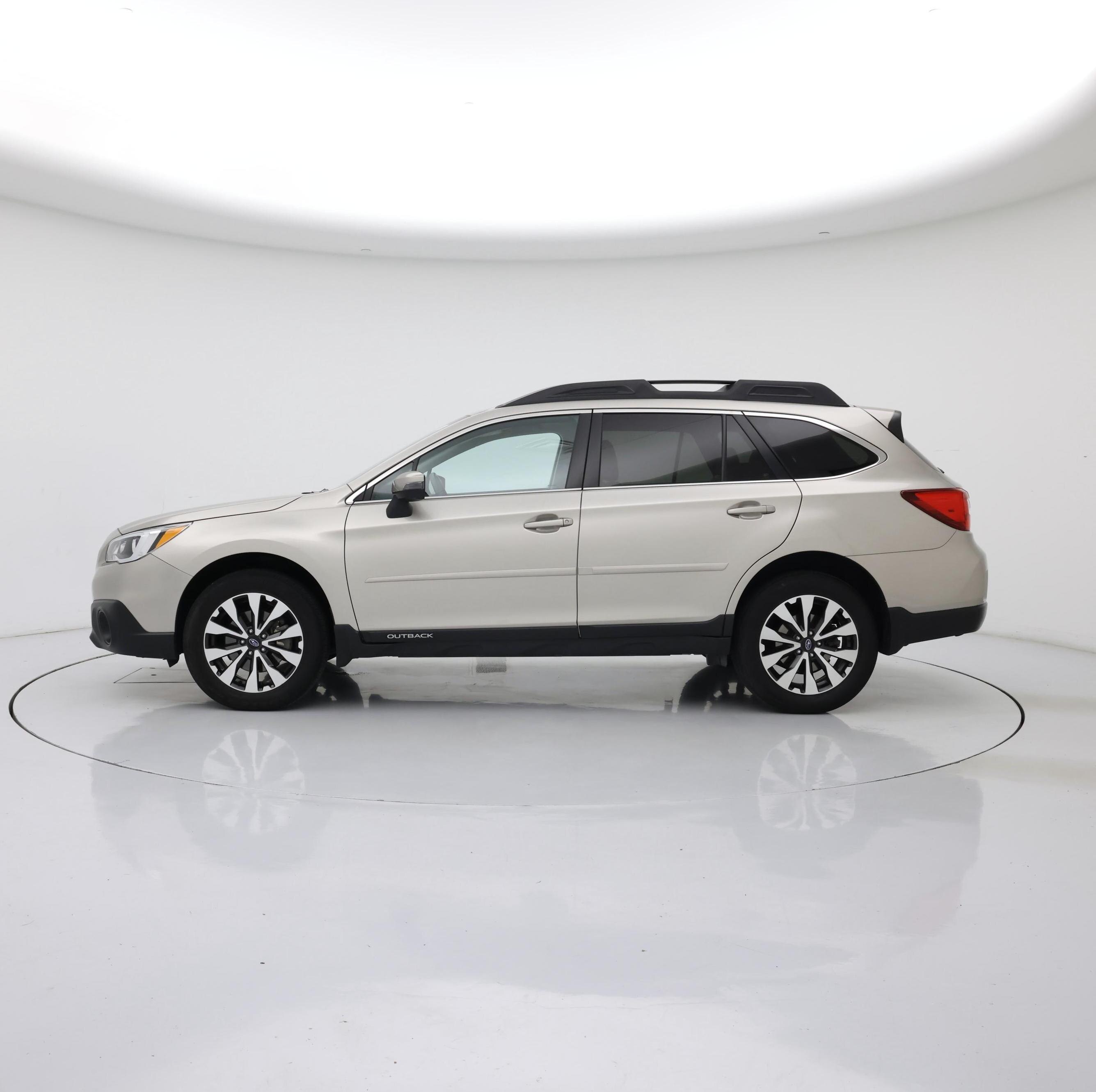 Thumbnail: 2015 Subaru Outback - 3