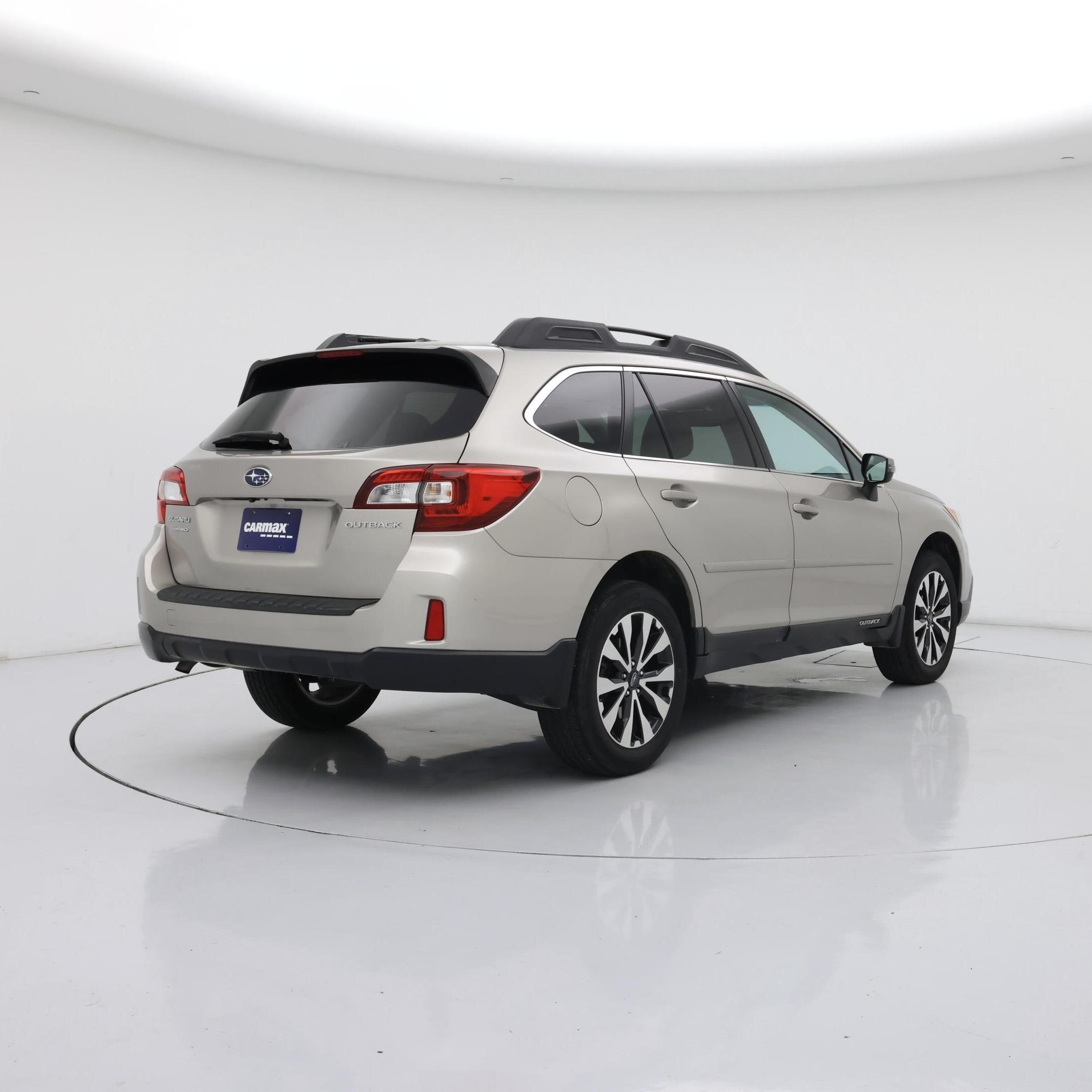 Thumbnail: 2015 Subaru Outback - 8