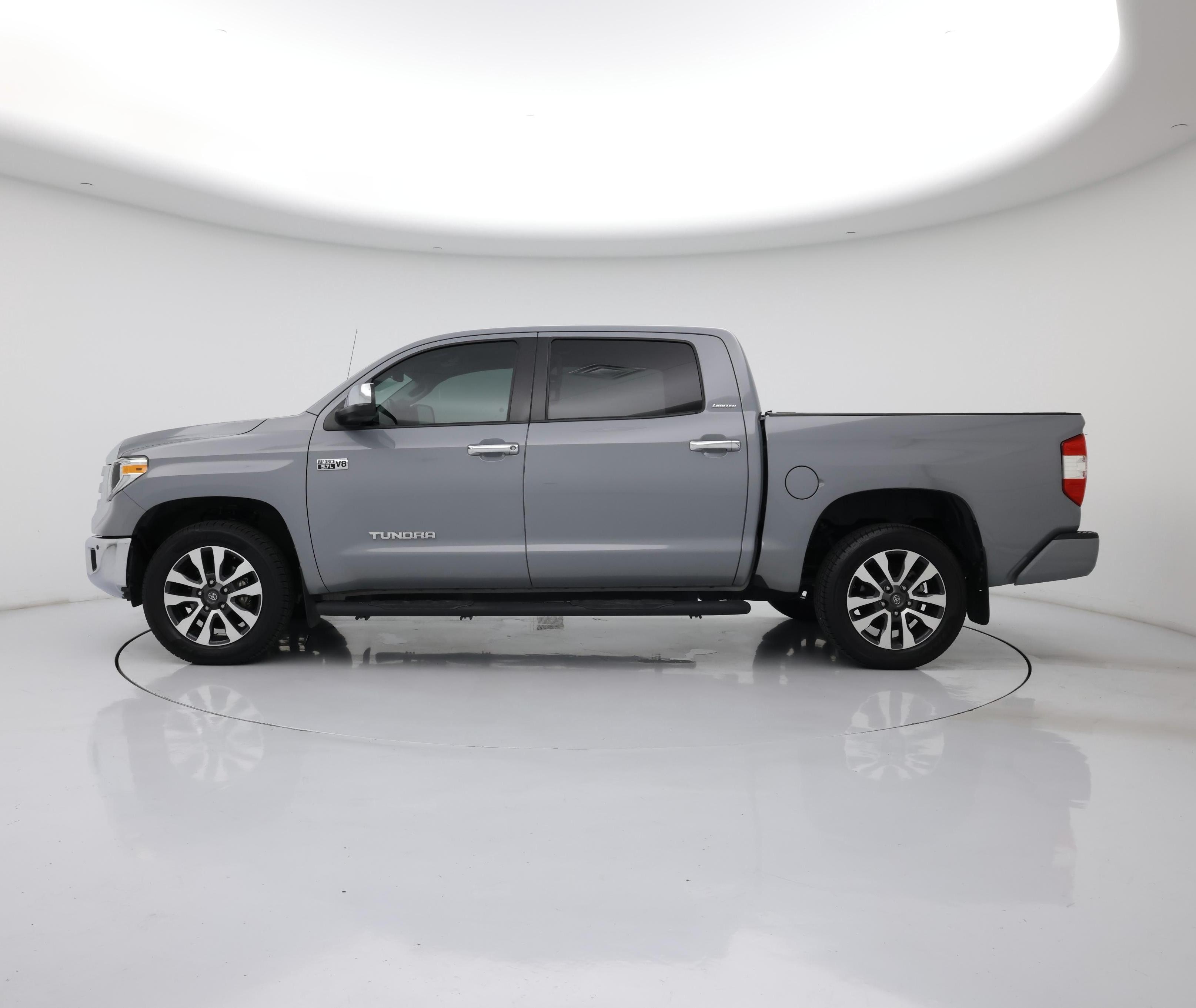Thumbnail: 2019 Toyota Tundra - 3