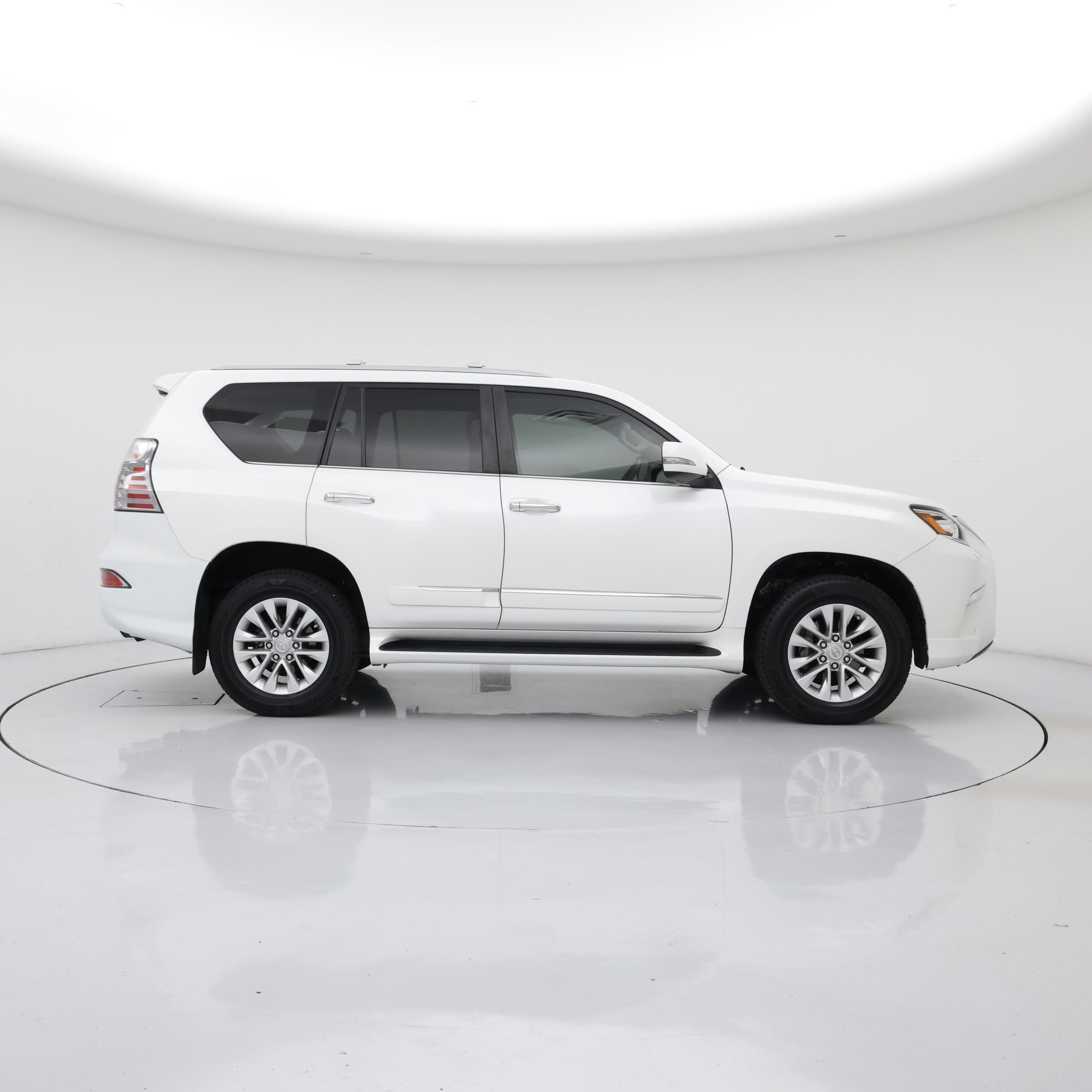 Thumbnail: 2017 Lexus GX - 7