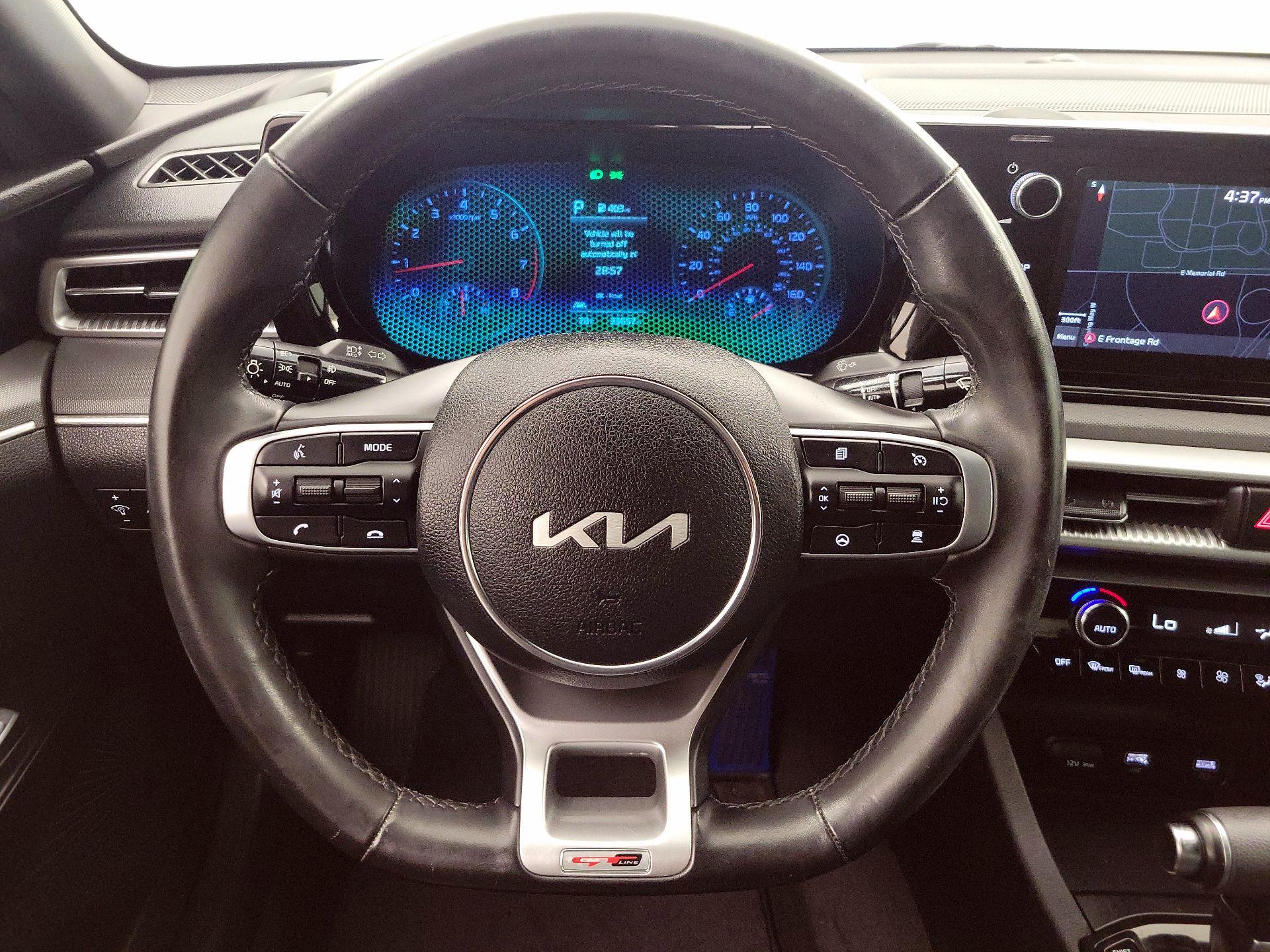 Thumbnail: 2022 Kia K5 - 10