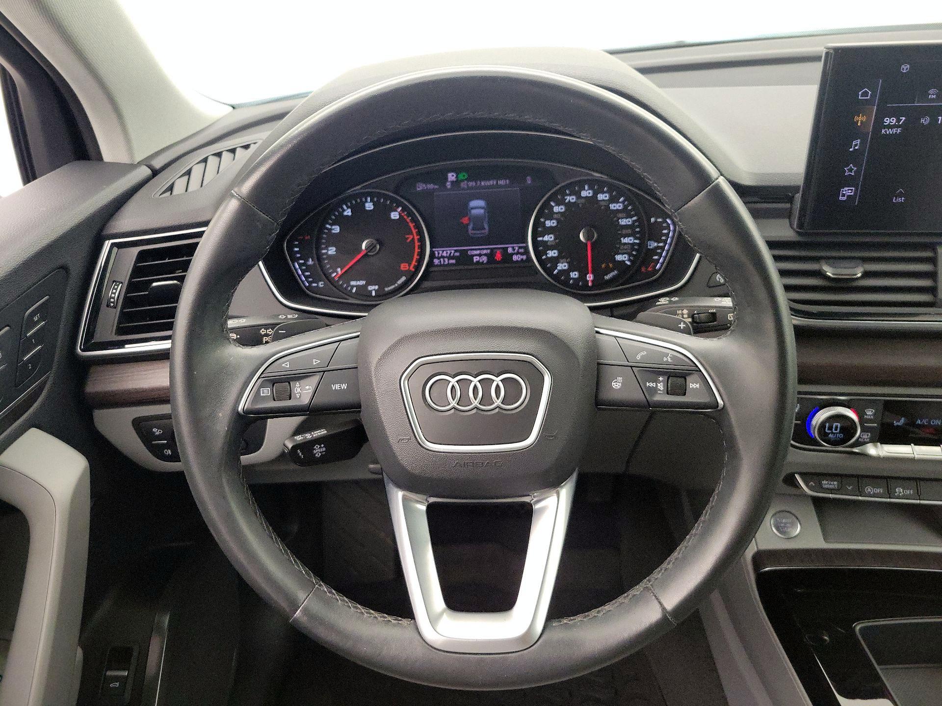Thumbnail: 2021 Audi Q5 - 10