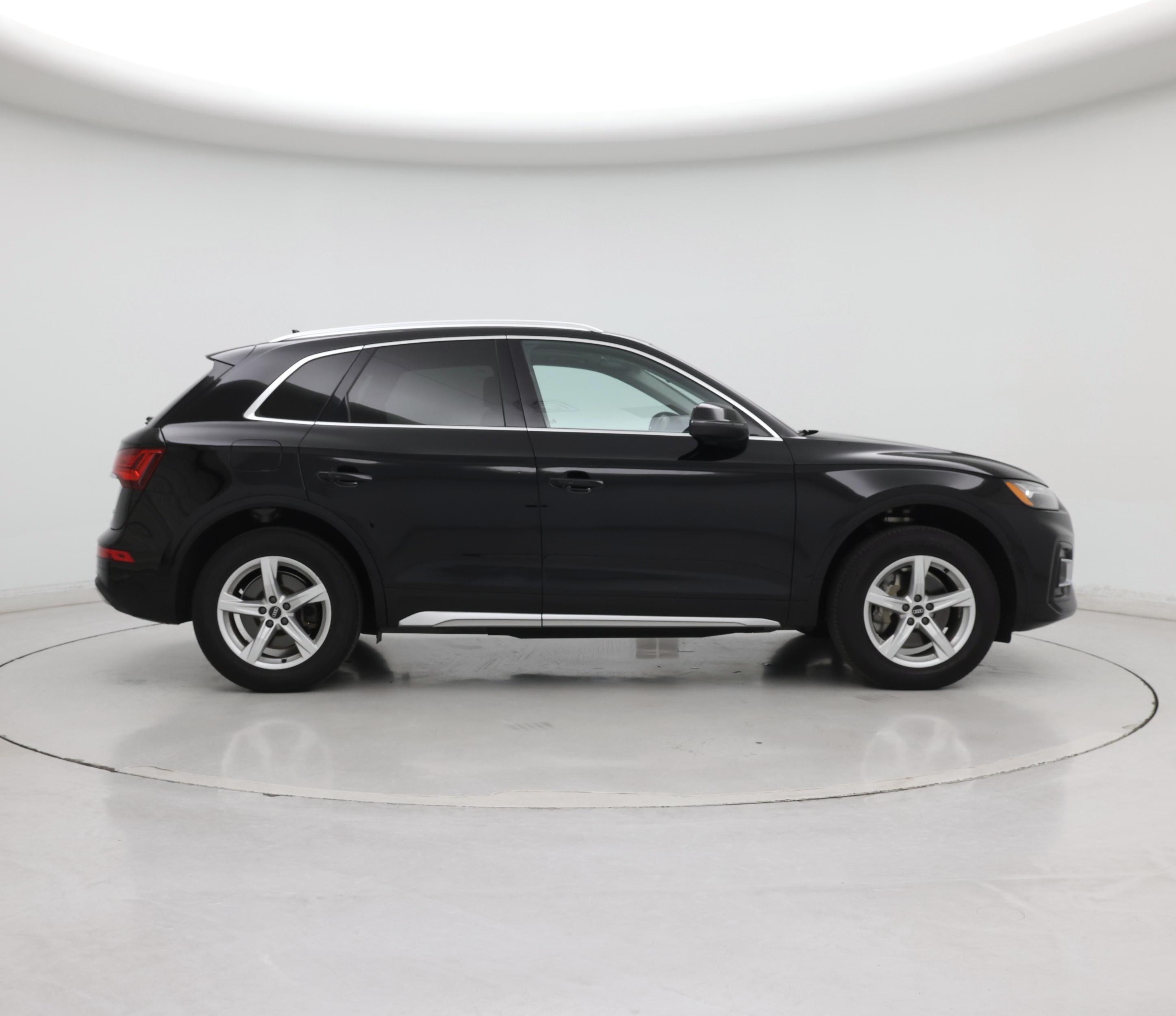Thumbnail: 2021 Audi Q5 - 7