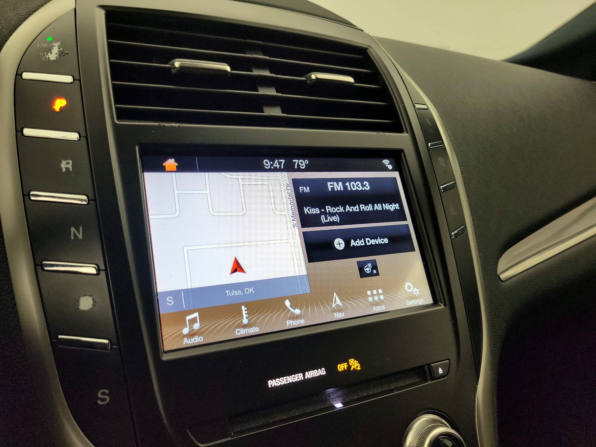 Thumbnail: 2019 Lincoln MKC - 16