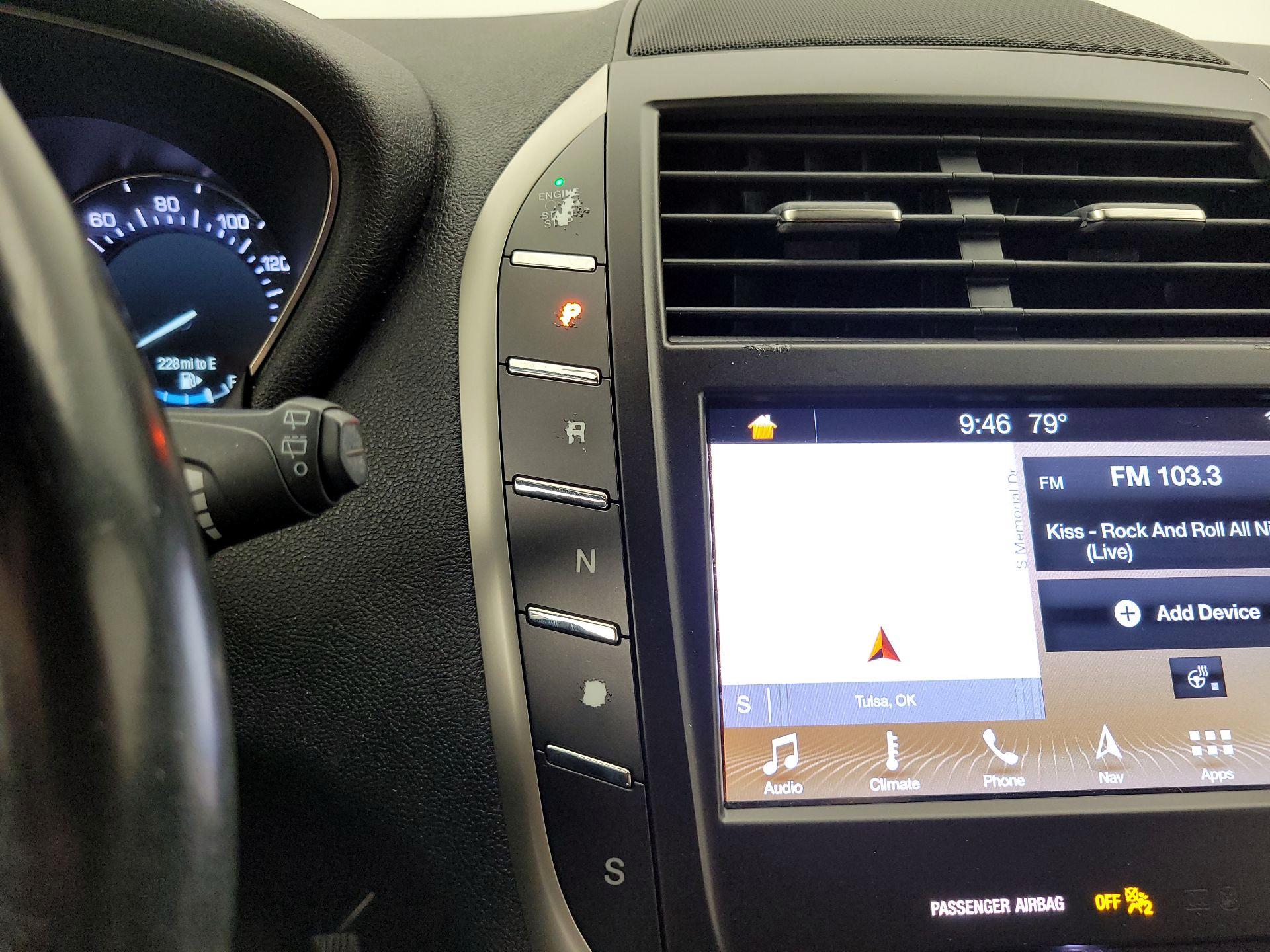 Thumbnail: 2019 Lincoln MKC - 18