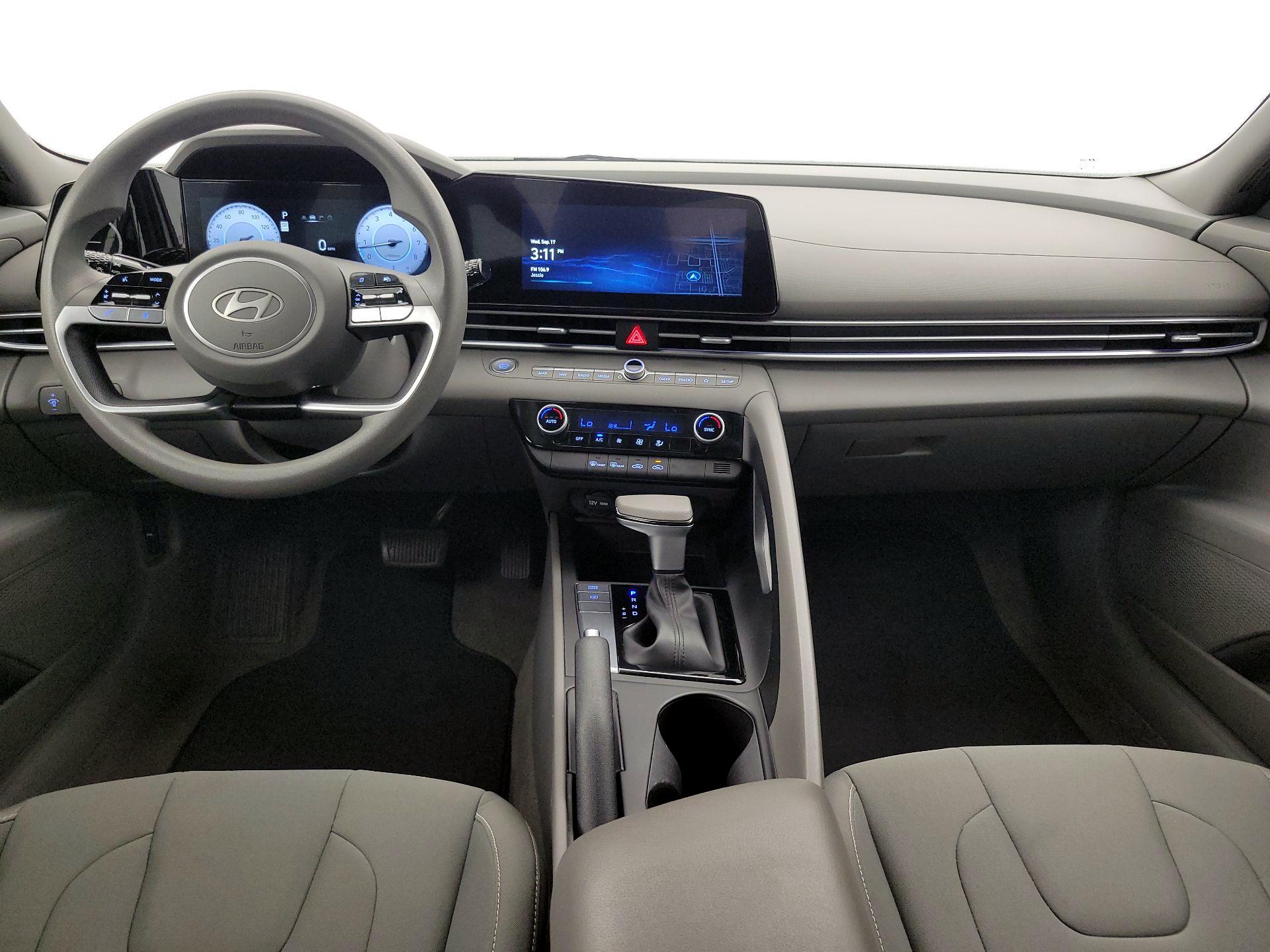 Thumbnail: 2024 Hyundai Elantra - 9