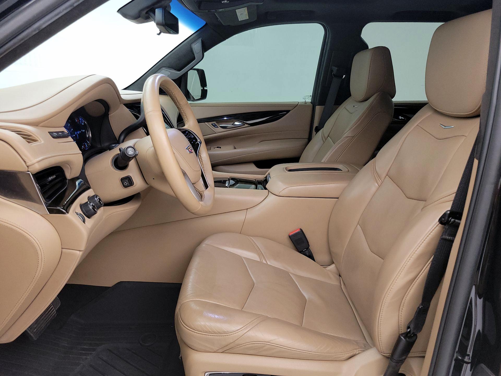 Thumbnail: 2018 Cadillac Escalade - 11