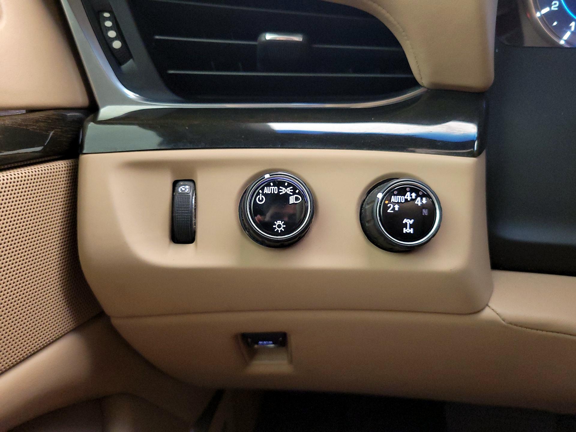 Thumbnail: 2018 Cadillac Escalade - 13