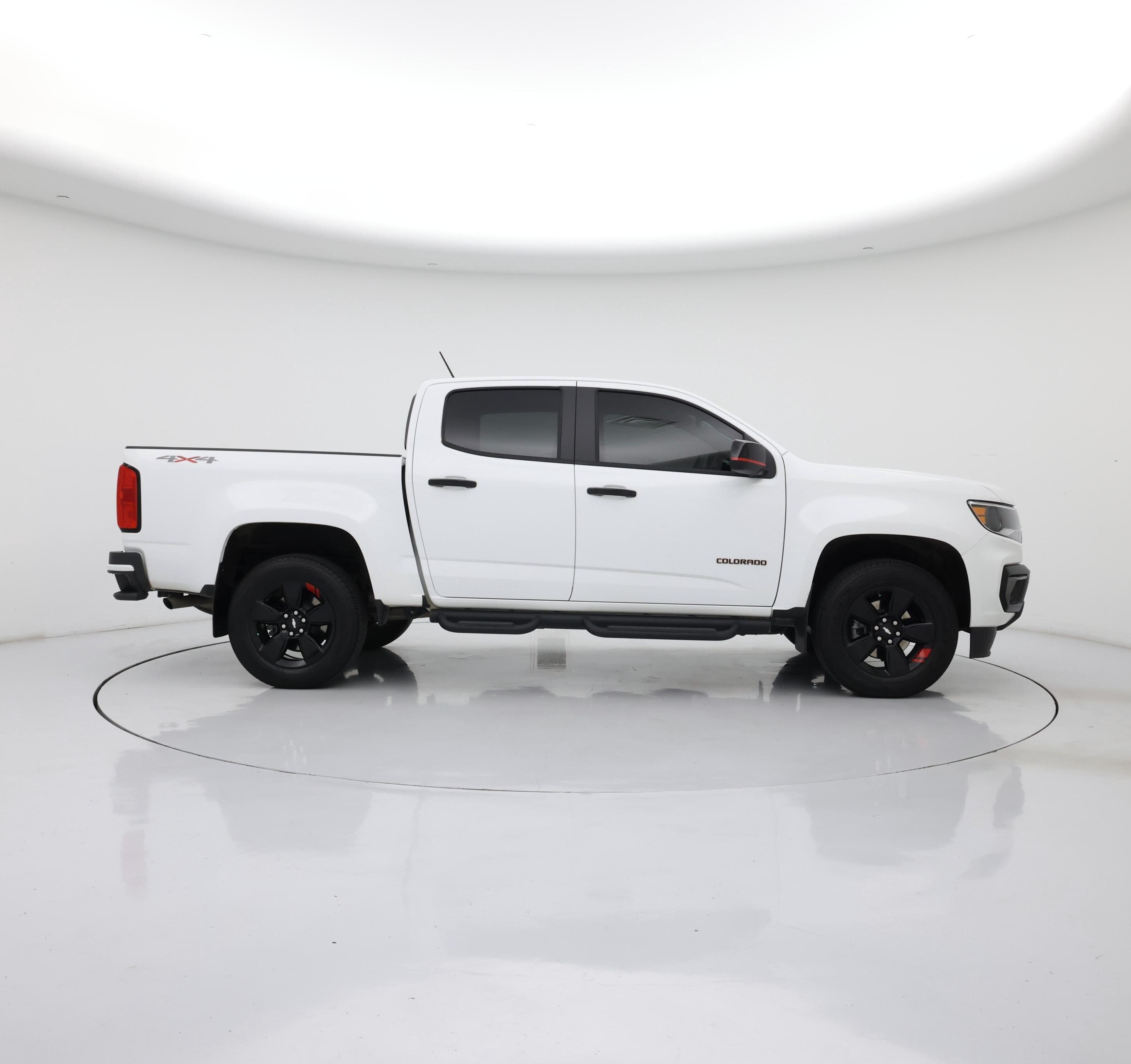 Thumbnail: 2021 Chevrolet Colorado - 7