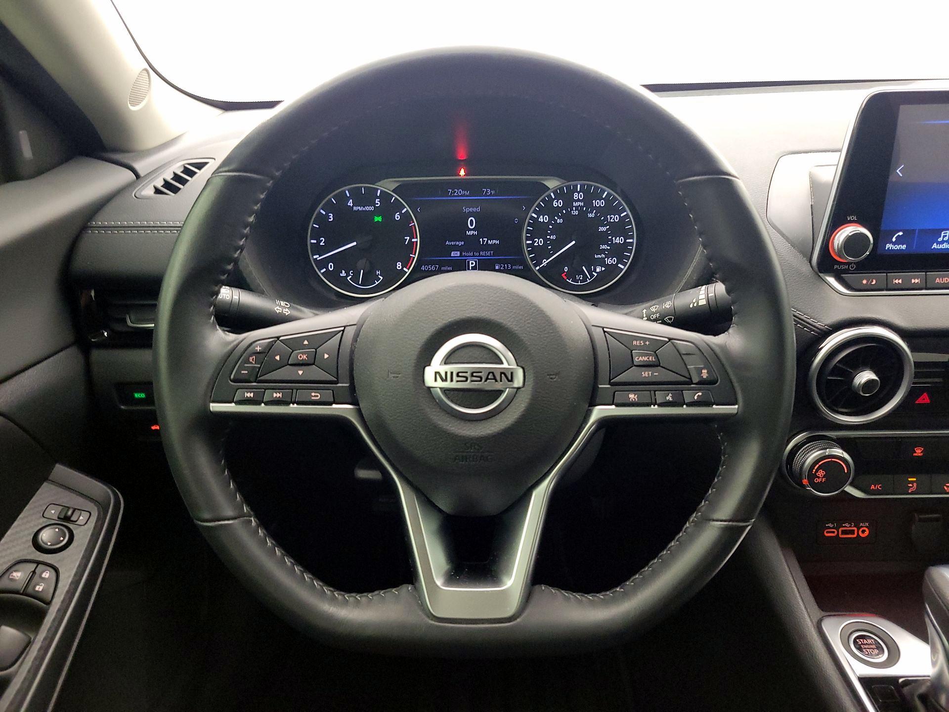 Thumbnail: 2022 Nissan Sentra - 10