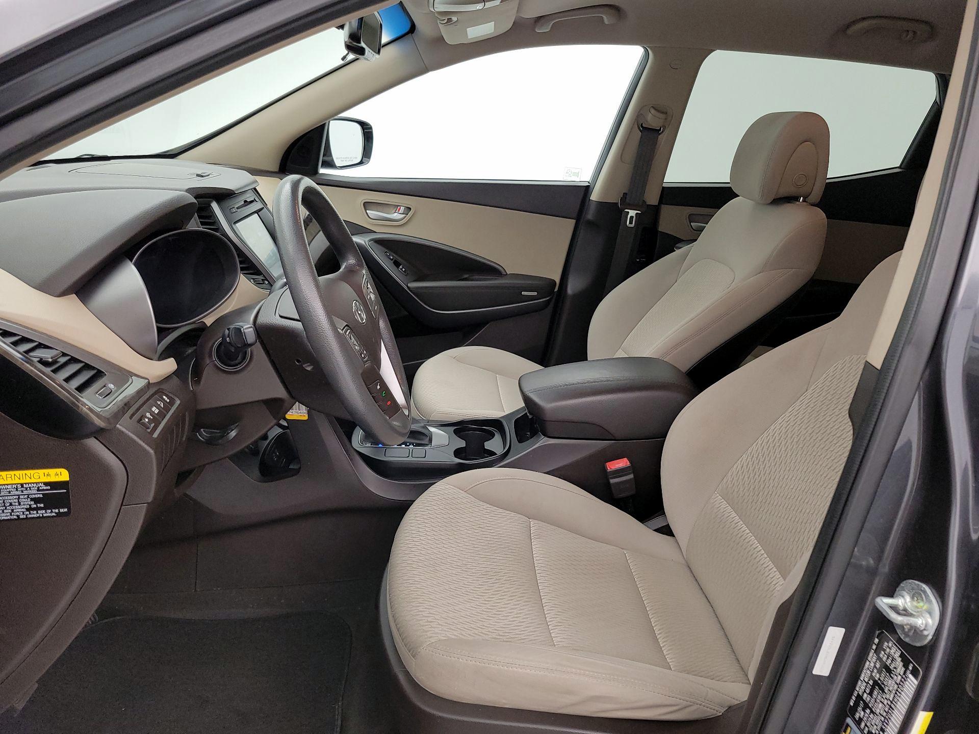 Thumbnail: 2017 Hyundai Santa Fe - 11