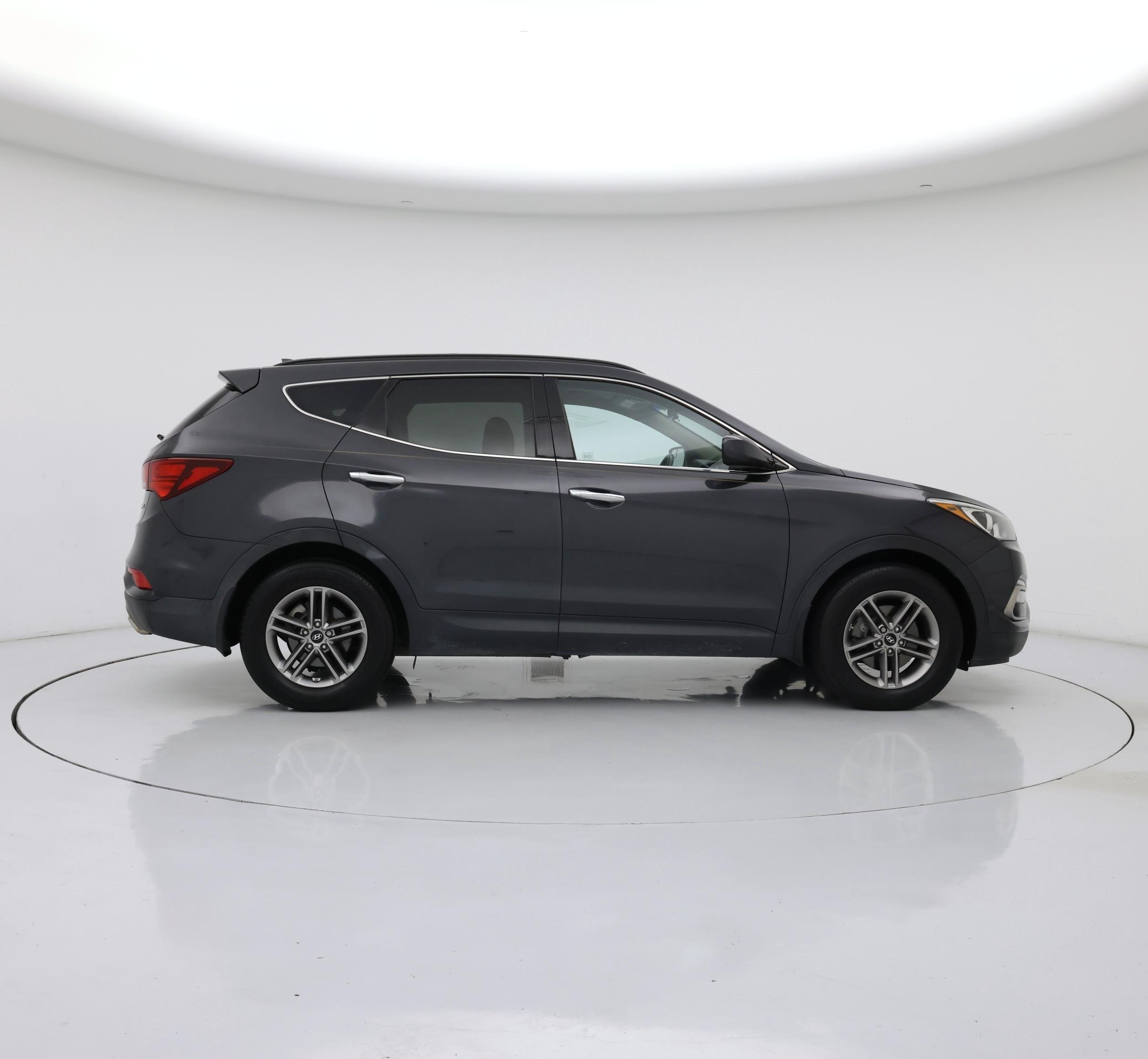 Thumbnail: 2017 Hyundai Santa Fe - 7