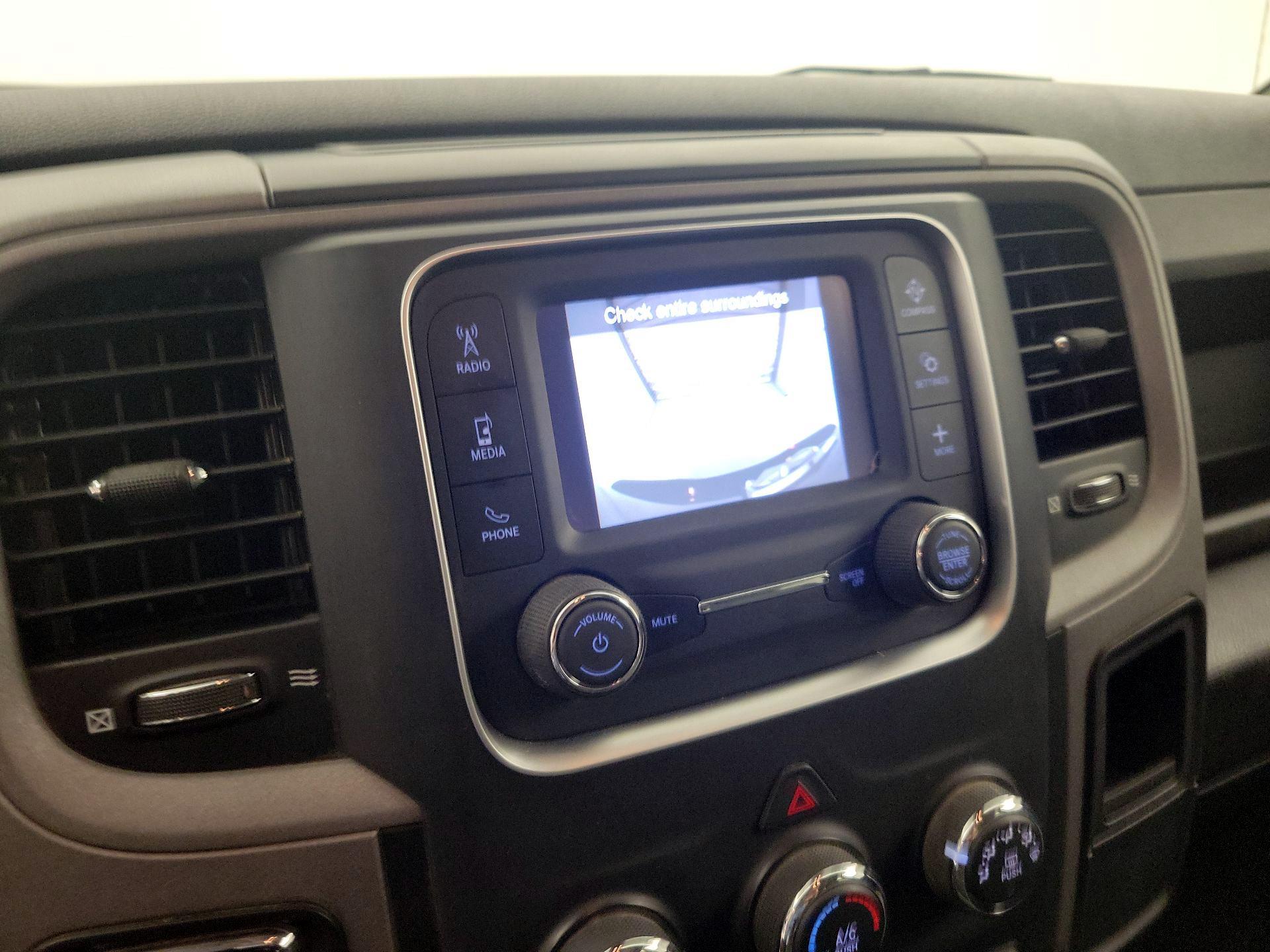 Thumbnail: 2021 RAM 1500 Classic - 14