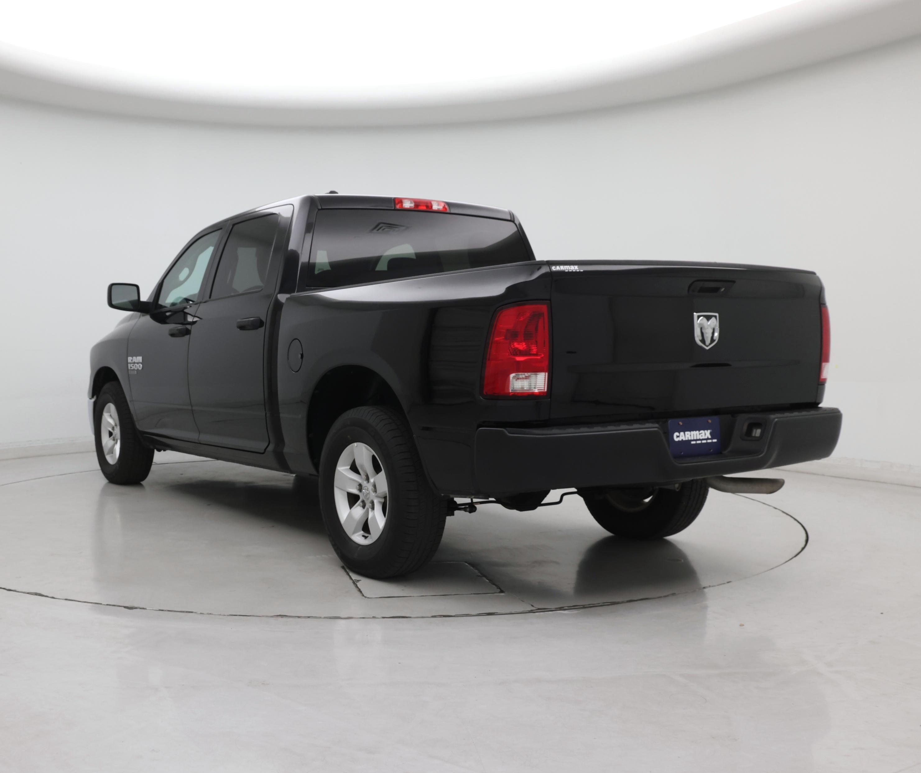 Thumbnail: 2021 RAM 1500 Classic - 2