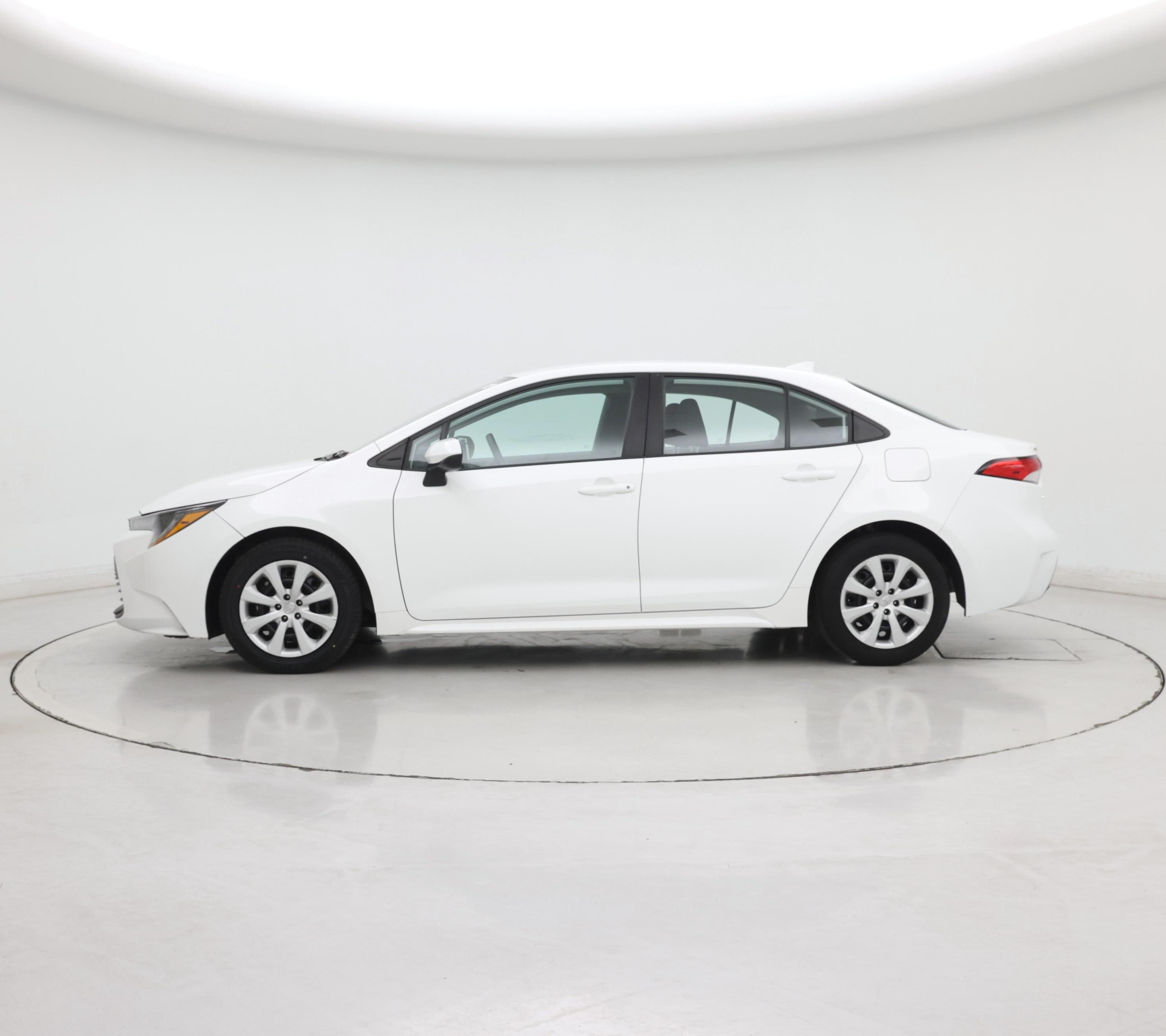 Thumbnail: 2024 Toyota Corolla - 3