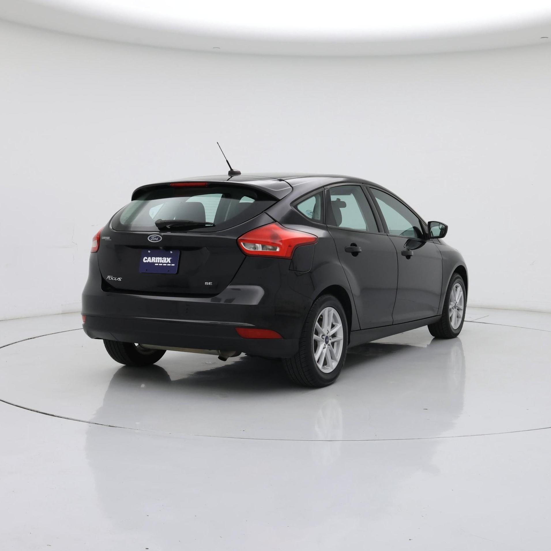 Thumbnail: 2018 Ford Focus - 8