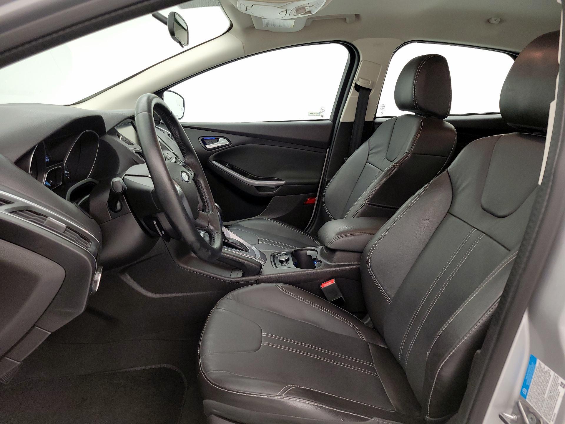 Thumbnail: 2014 Ford Focus - 11