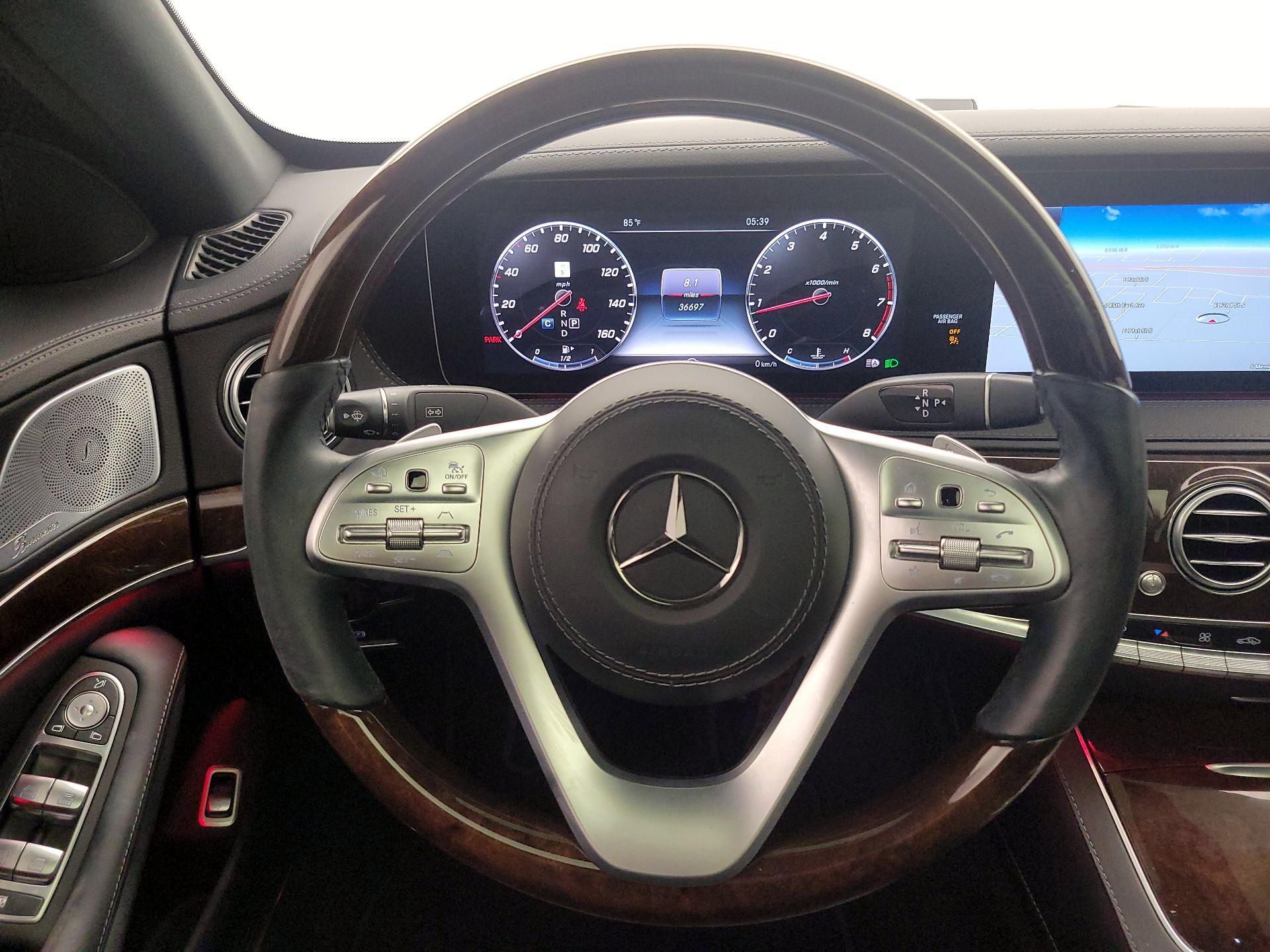 Thumbnail: 2018 Mercedes-Benz S-Class - 10