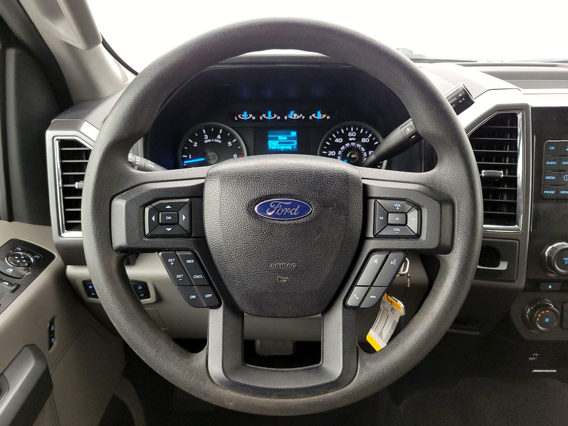 Thumbnail: 2016 Ford F-150 - 10