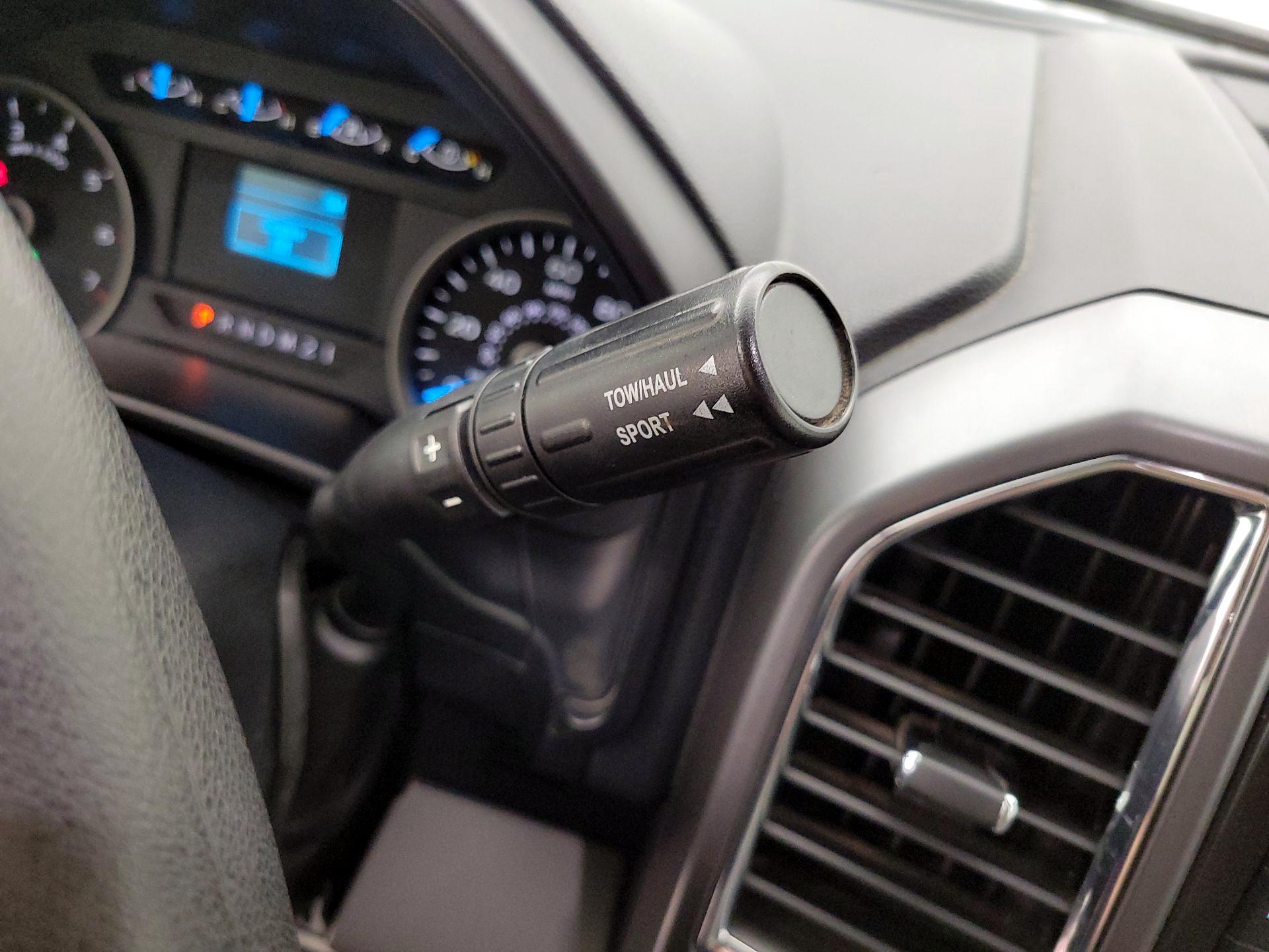 Thumbnail: 2016 Ford F-150 - 16