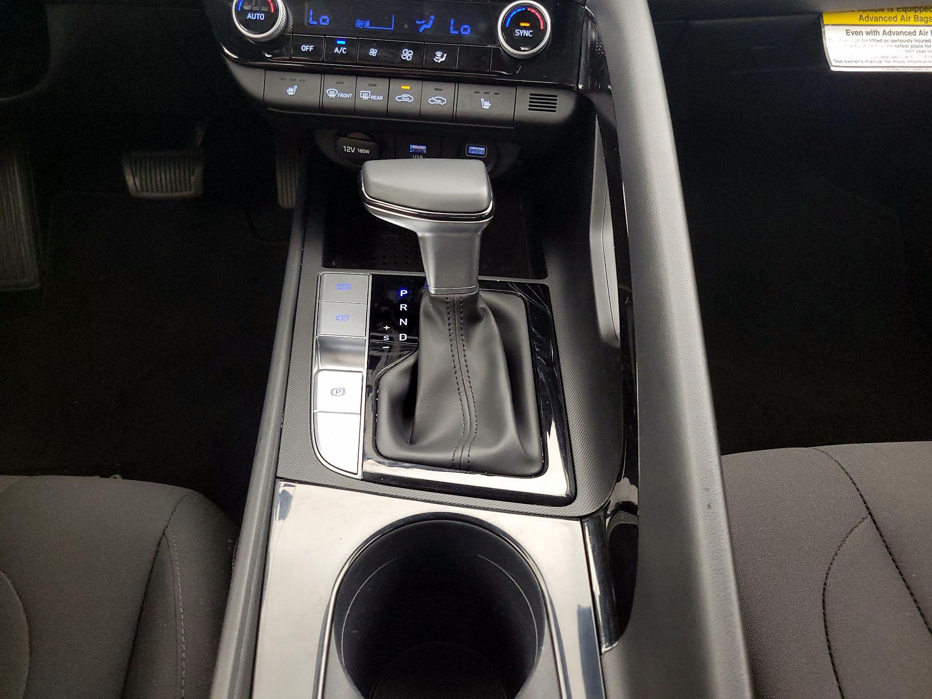 Thumbnail: 2023 Hyundai Elantra - 18