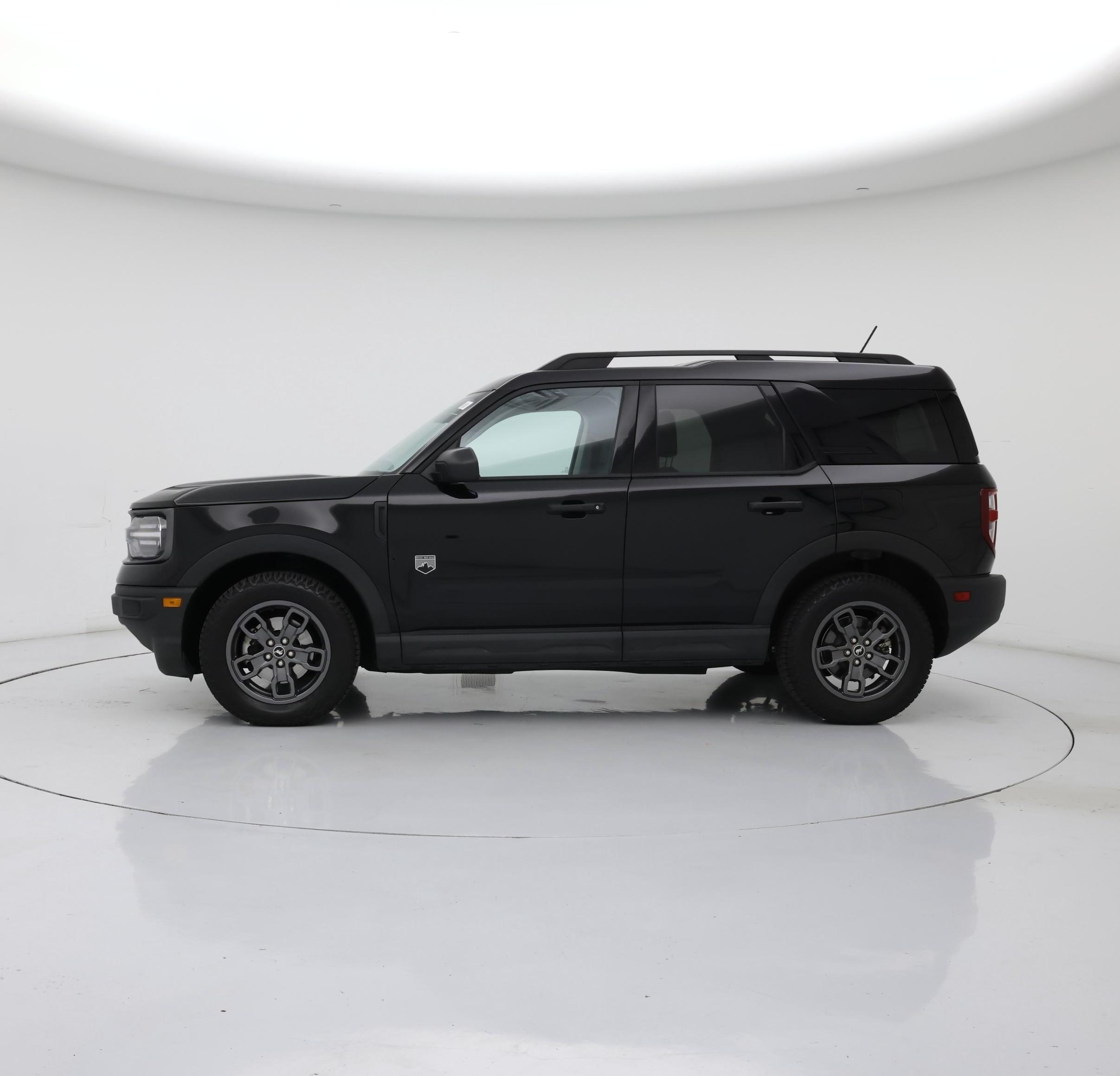 Thumbnail: 2021 Ford Bronco Sport - 3