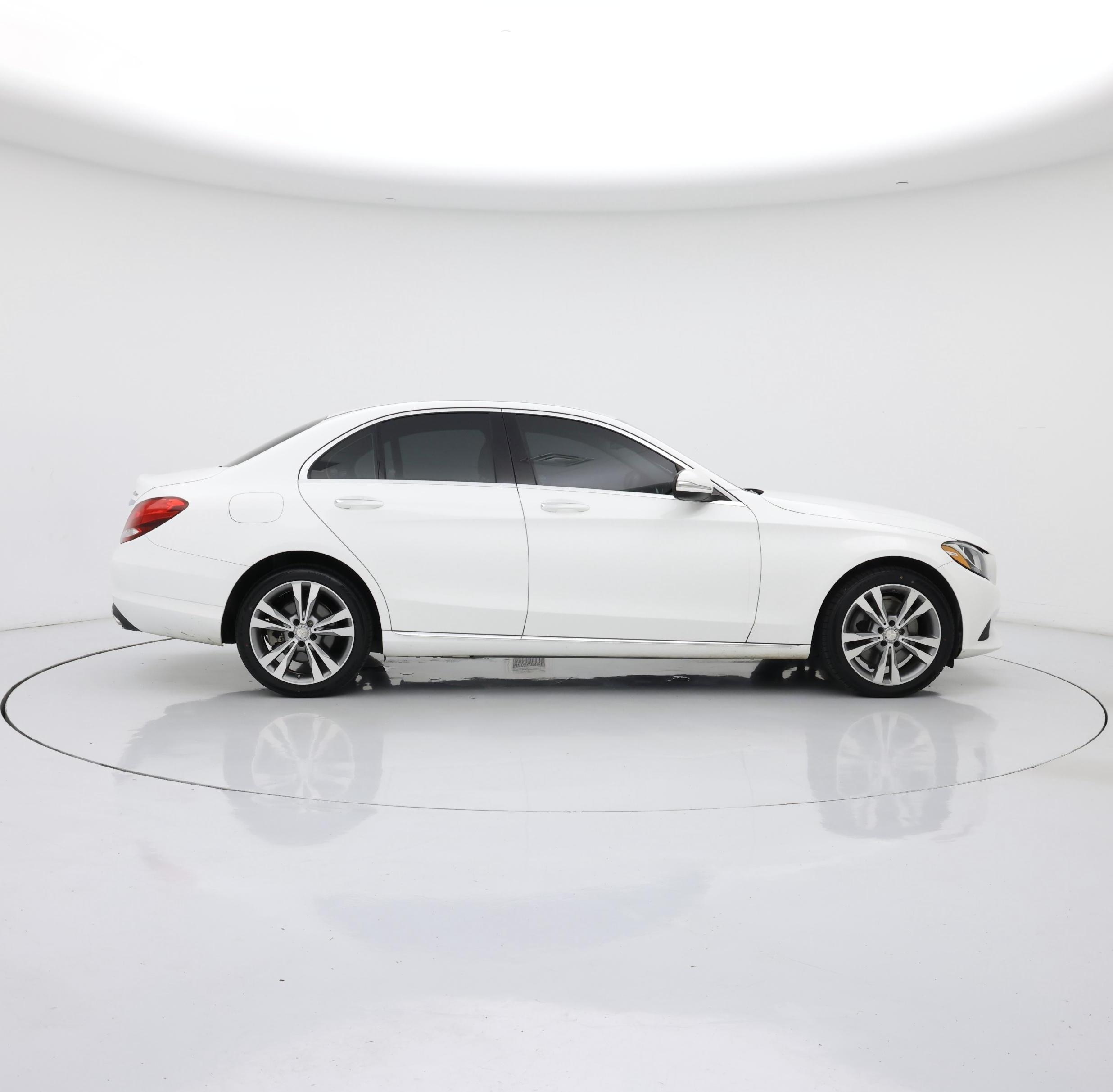 Thumbnail: 2015 Mercedes-Benz C-Class - 7