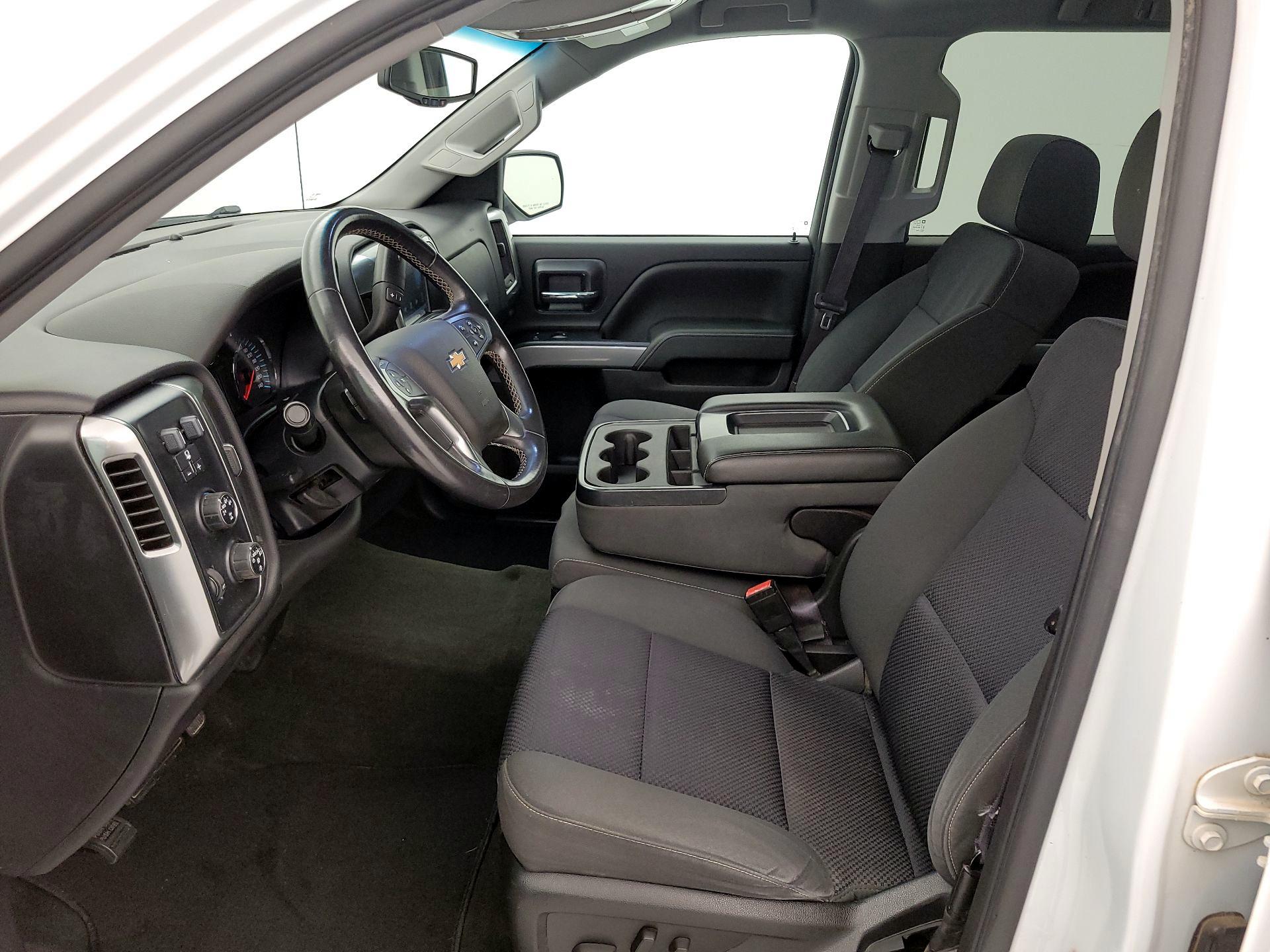 Thumbnail: 2015 Chevrolet Silverado 1500 - 11
