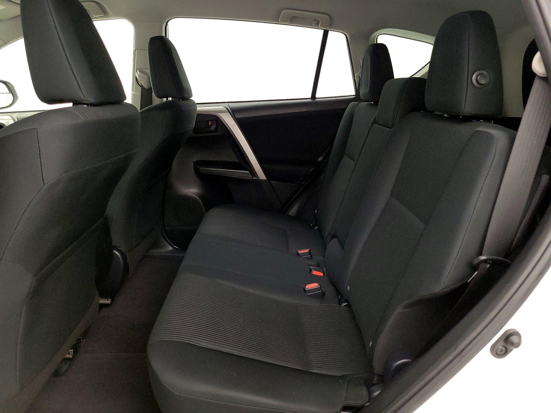 Thumbnail: 2017 Toyota RAV4 - 19
