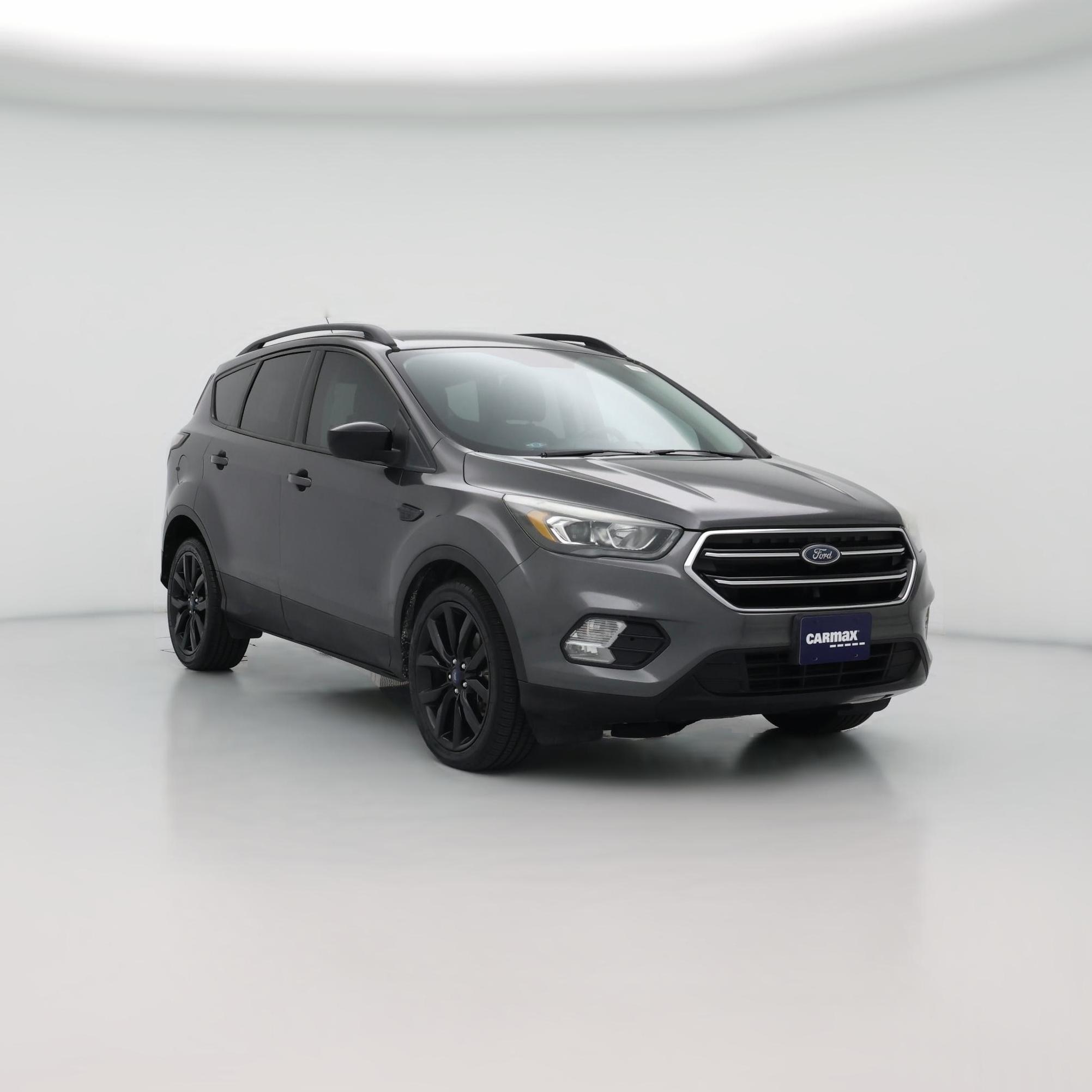 Thumbnail: 2017 Ford Escape - 1